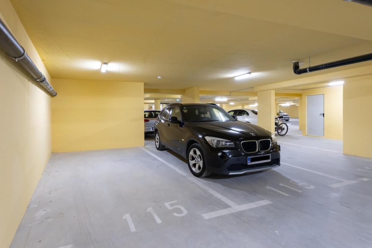 Luxury apartment Žnjan,Split-two bathrooms and free parking