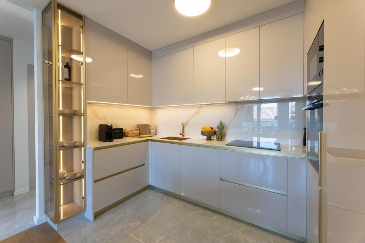 Luxury apartment Žnjan,Split-two bathrooms and free parking
