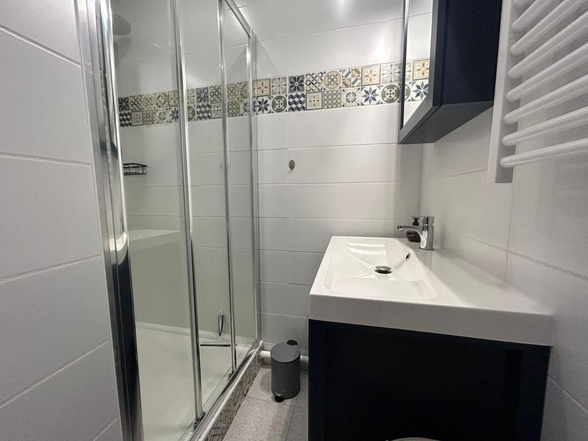 Le Montille - Appartement face au Port - Climatisation et Wifi