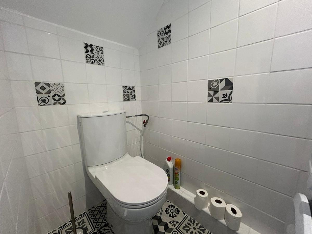 Le Montille - Appartement face au Port - Climatisation et Wifi