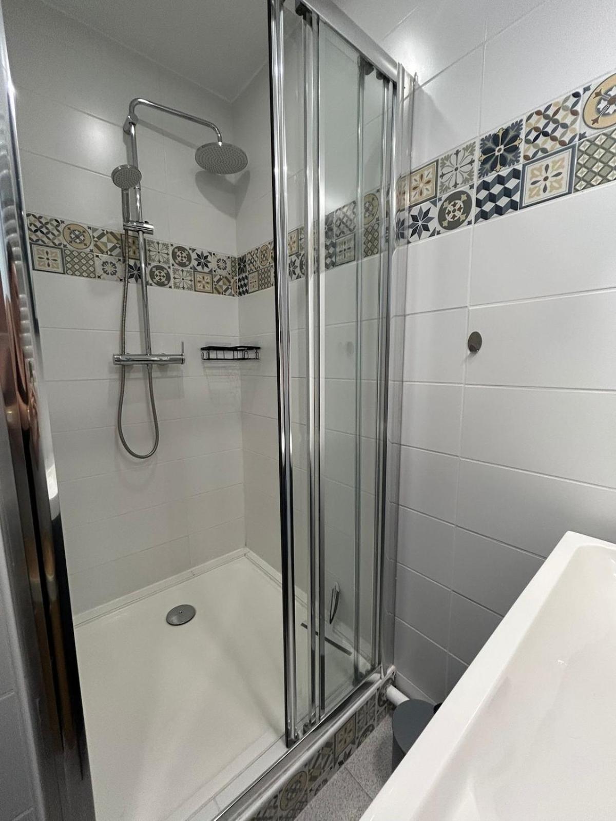 Le Montille - Appartement face au Port - Climatisation et Wifi