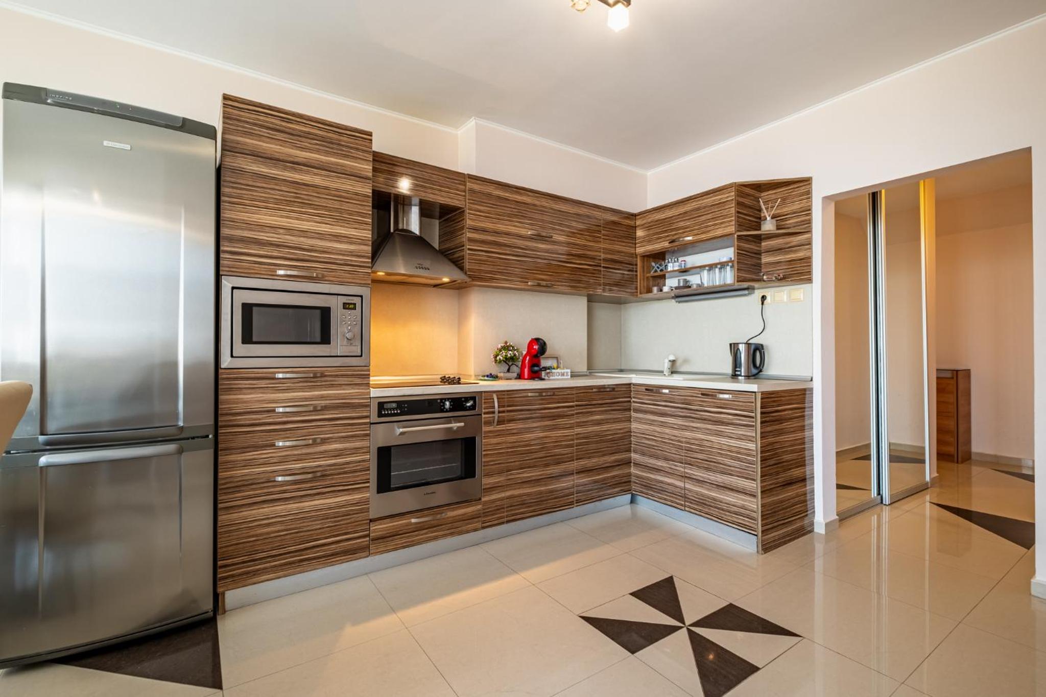 Luxury 2 bedroom apartment with sea view