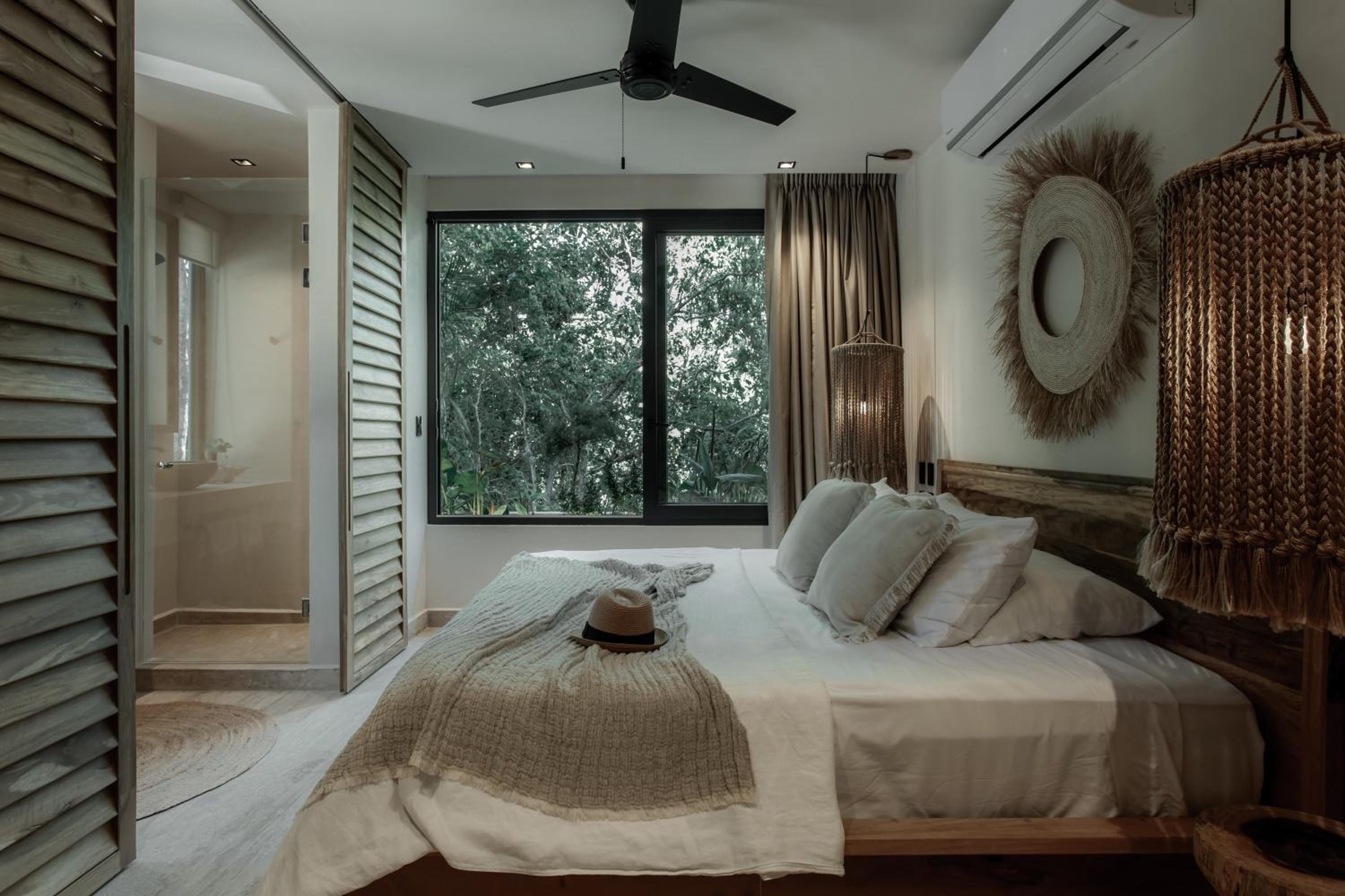 Ka'ana Condo