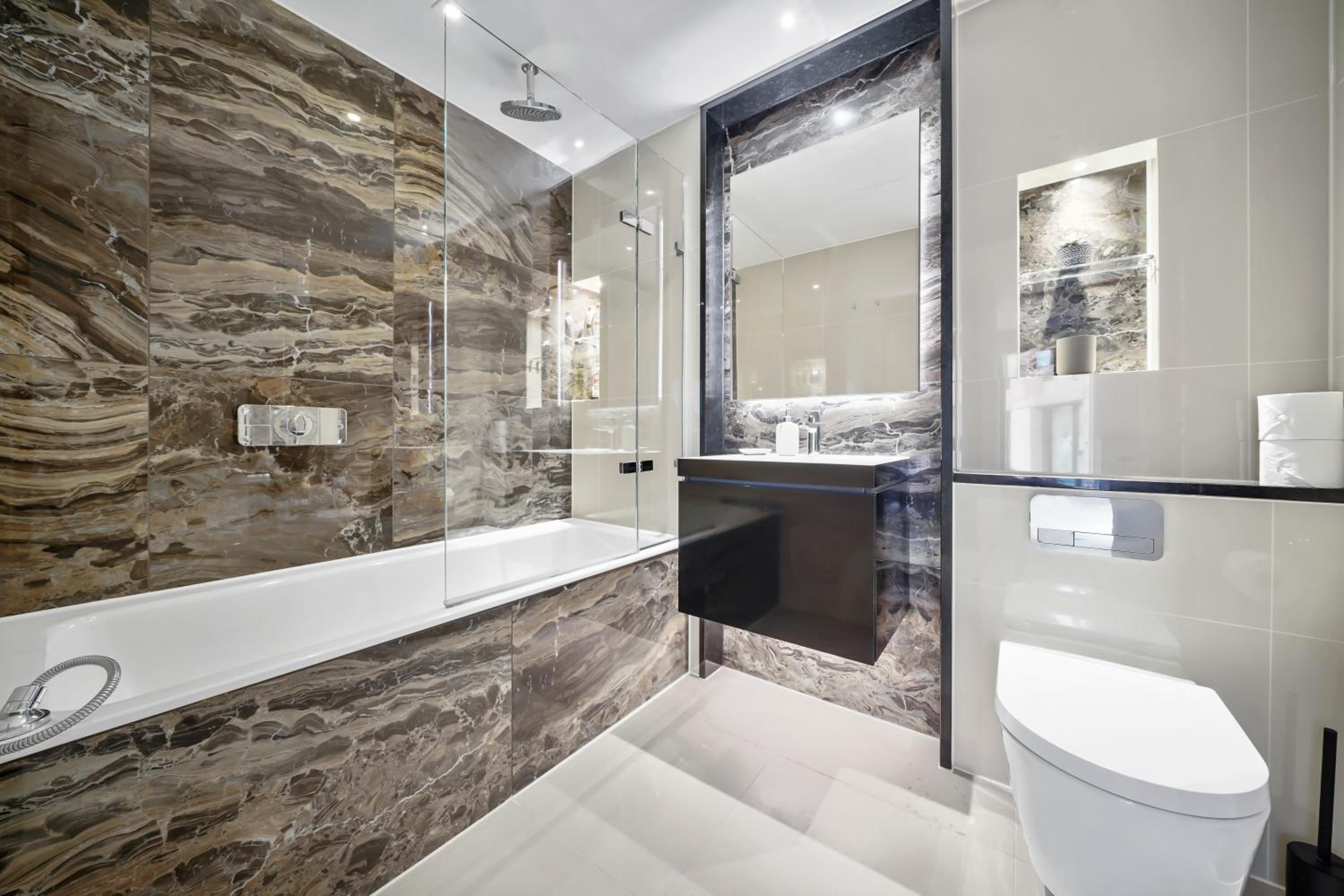Stylish Luxe 2BR Flat#5Min Walk Paddington station, 20Min Heathrow Express