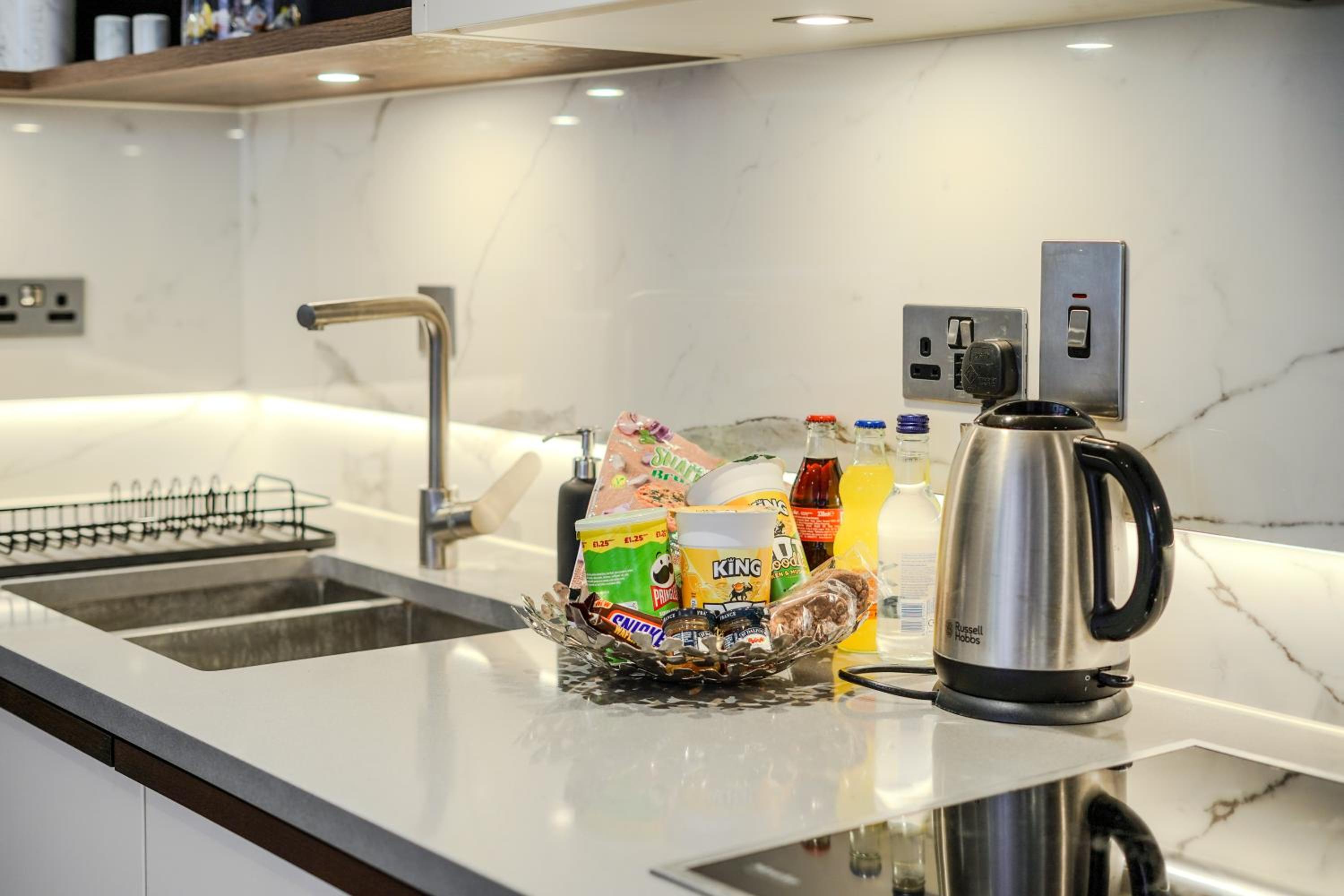 Stylish Luxe 2BR Flat#5Min Walk Paddington station, 20Min Heathrow Express