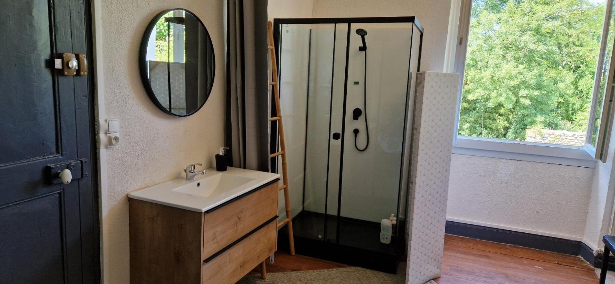 Spacieuse Suite Maison de Ville - 4 Personnes