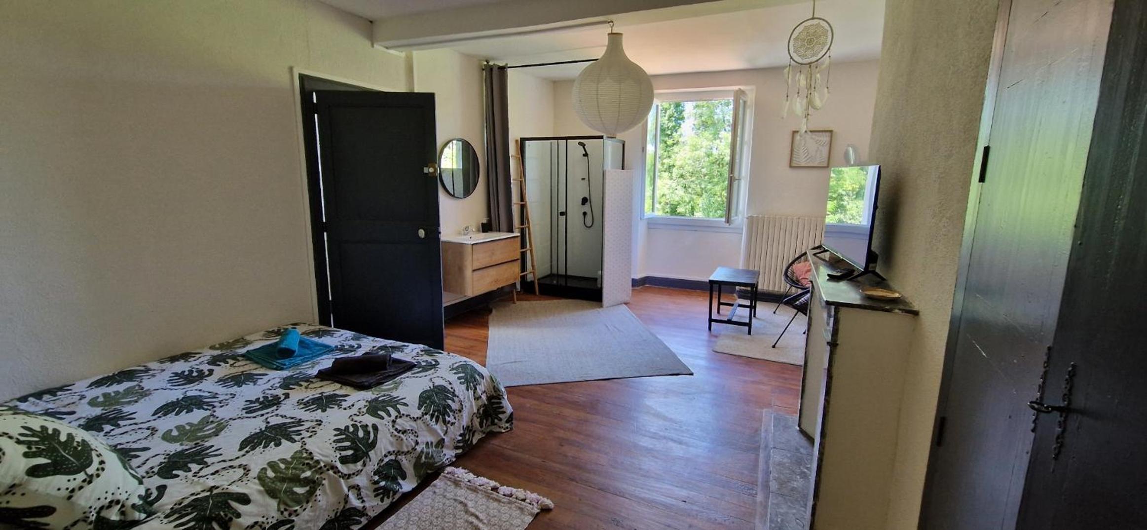 Spacieuse Suite Maison de Ville - 4 Personnes