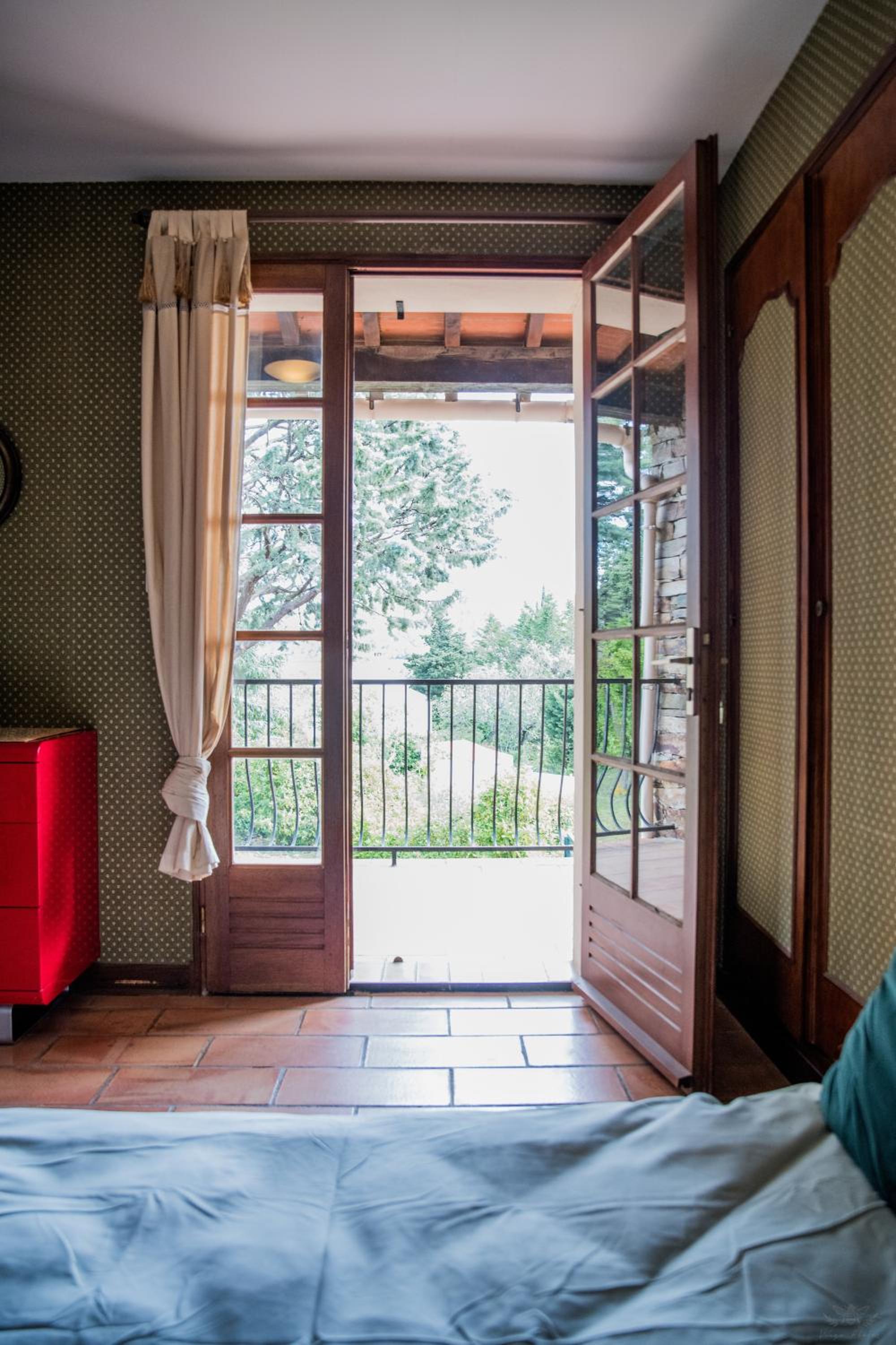 Les hauts de Palaja, villa with pool and parking