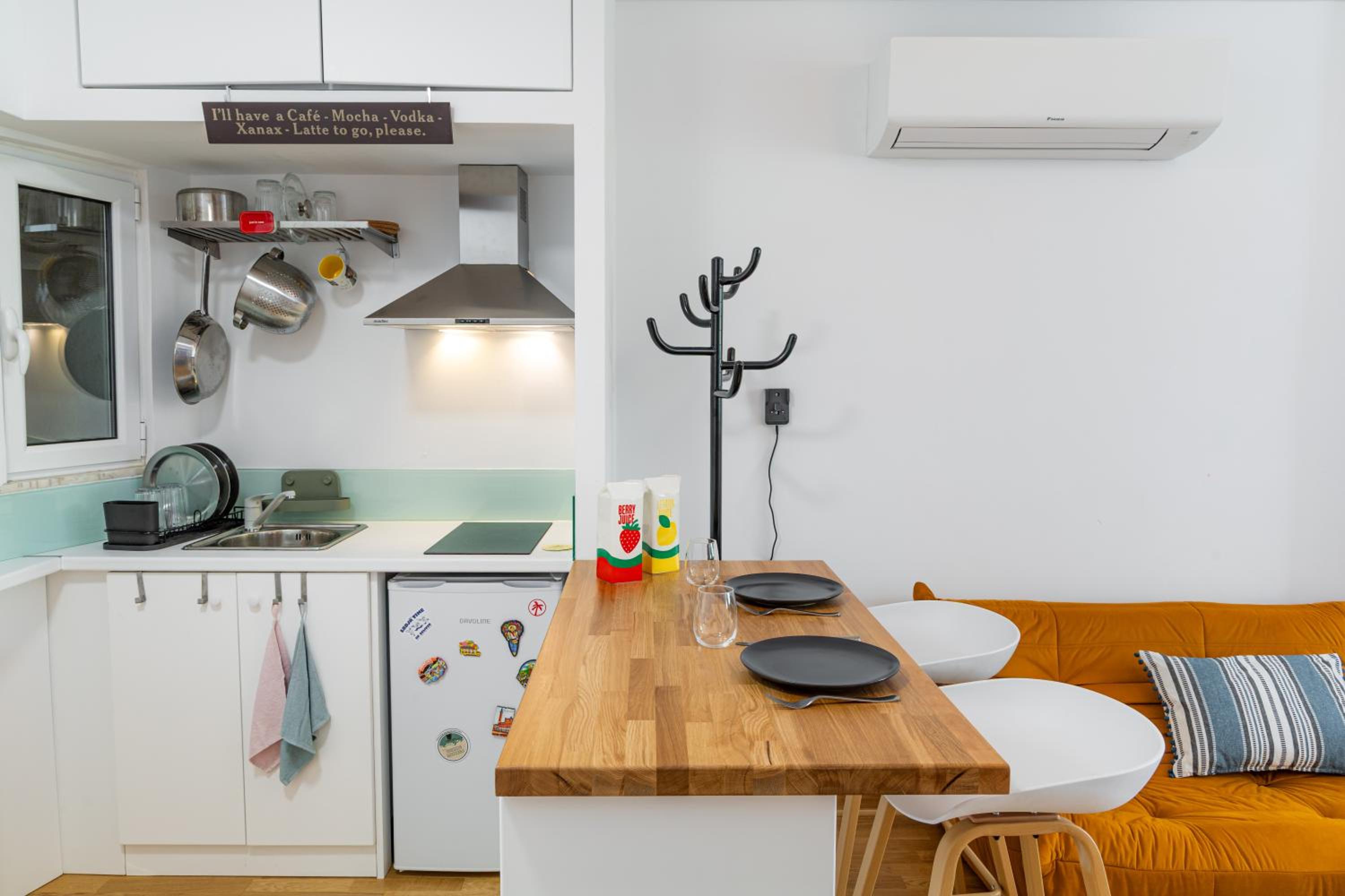 Charming 1 BDR Apt at Syntagma