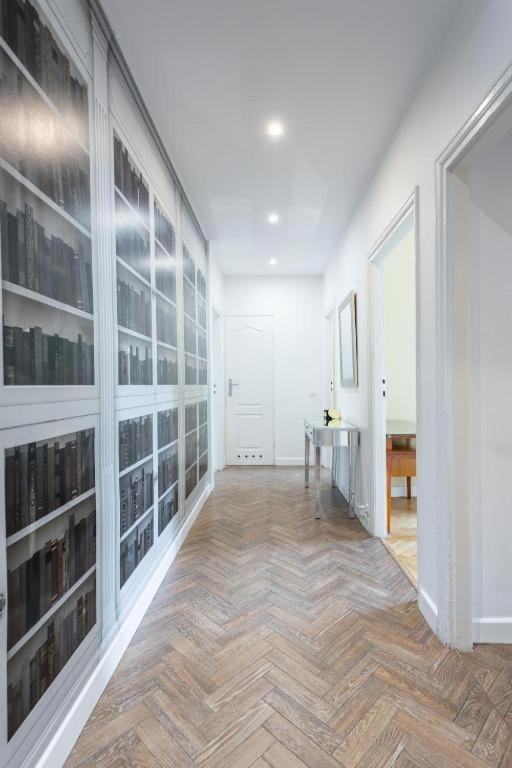 Close-Urban Chic - Two Bedrooms Apartment - City Center&Nowy Swiat