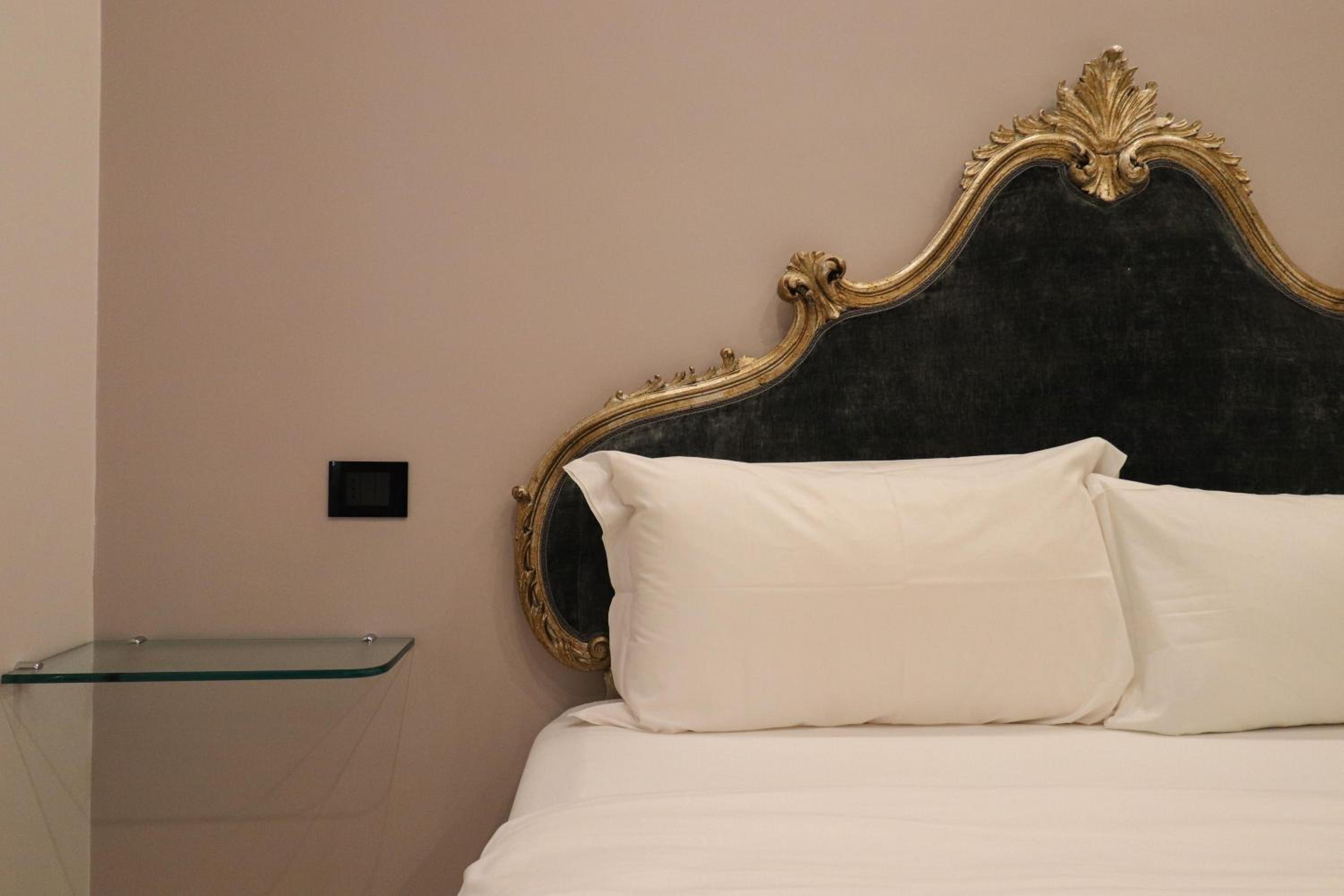 Modern Deluxe Oasis - 10 min to Rome Center, 2 Suites, AC & Wi-Fi
