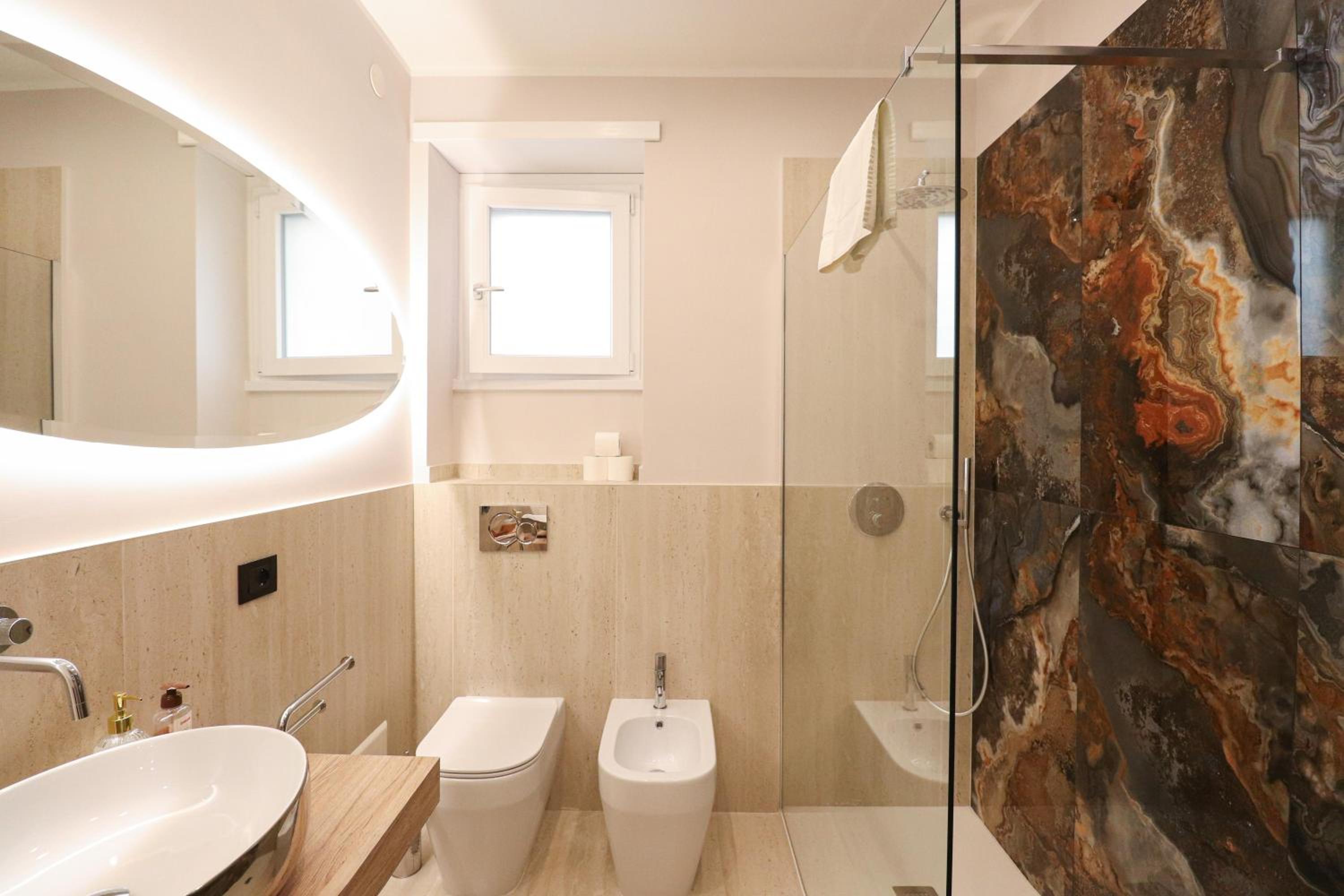 Modern Deluxe Oasis - 10 min to Rome Center, 2 Suites, AC & Wi-Fi