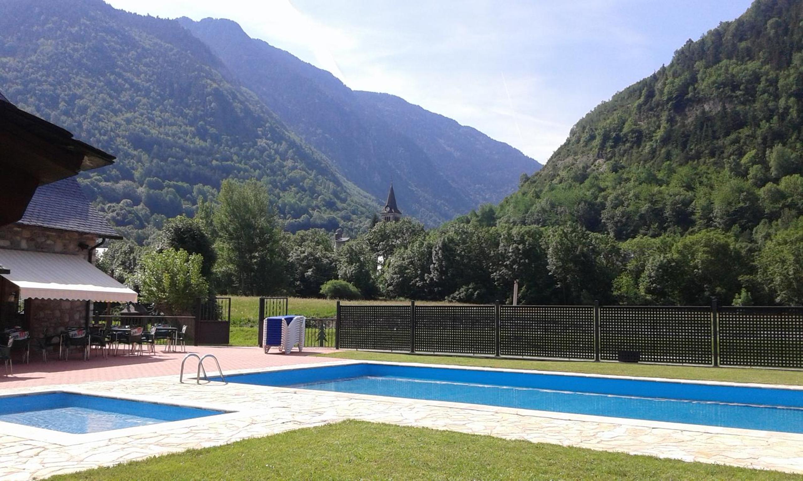 Camping Era Yerla D'arties view 2