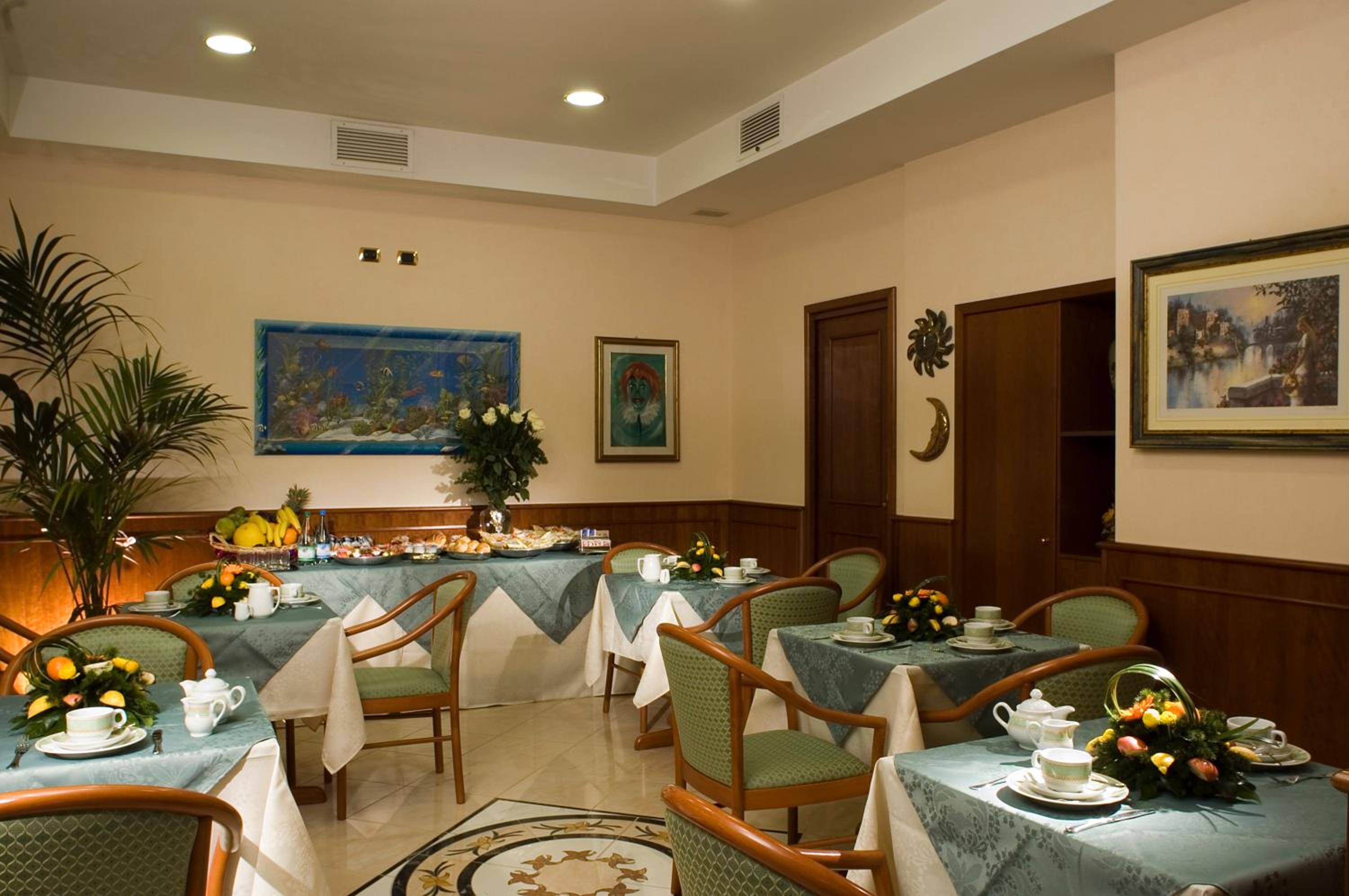 restaurant