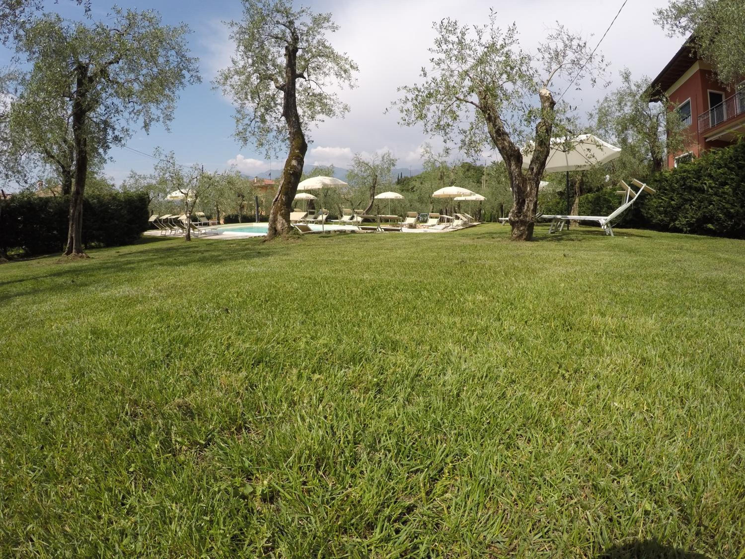 Photo 28