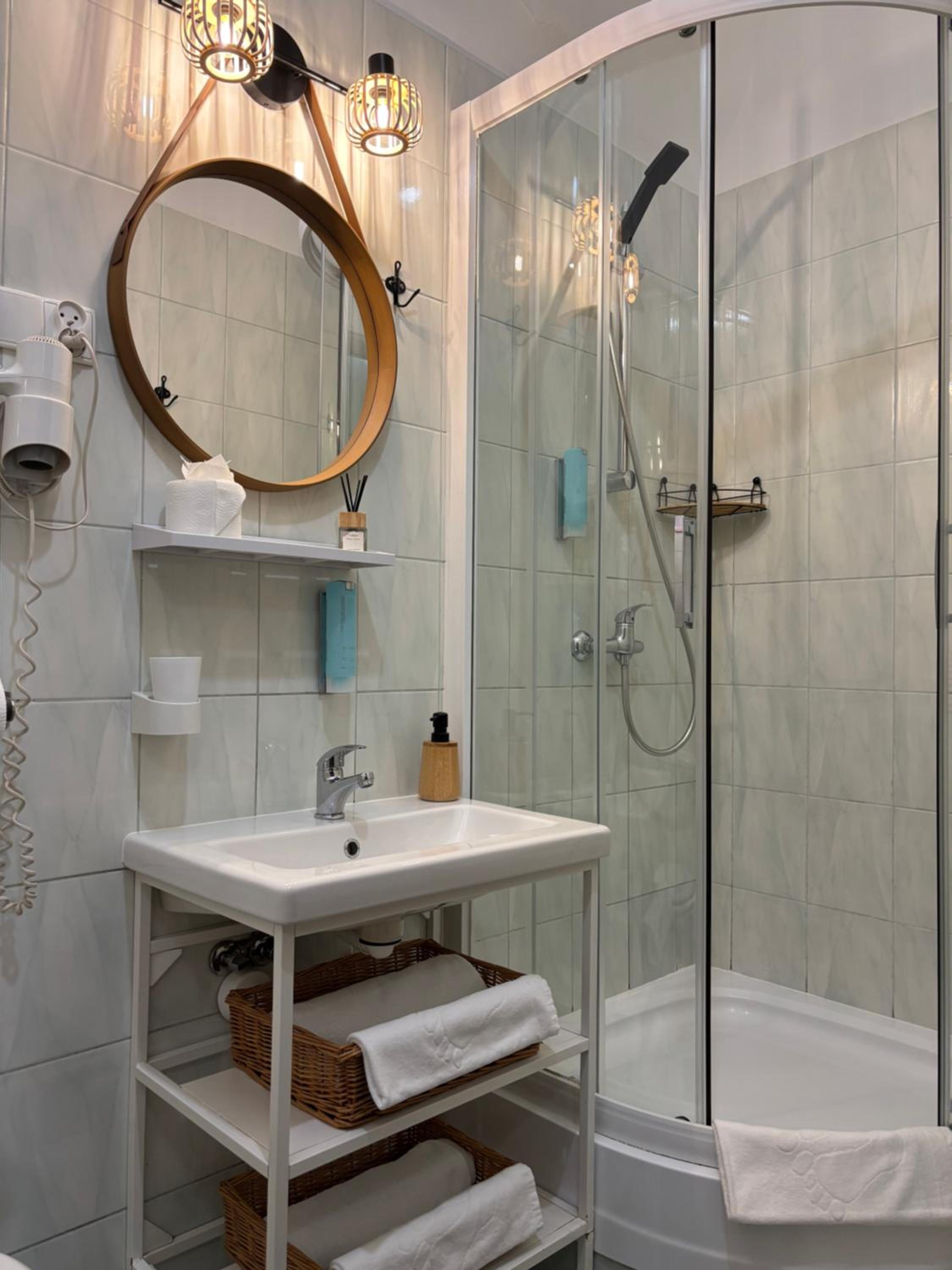 Krakow Apartments & Rooms
