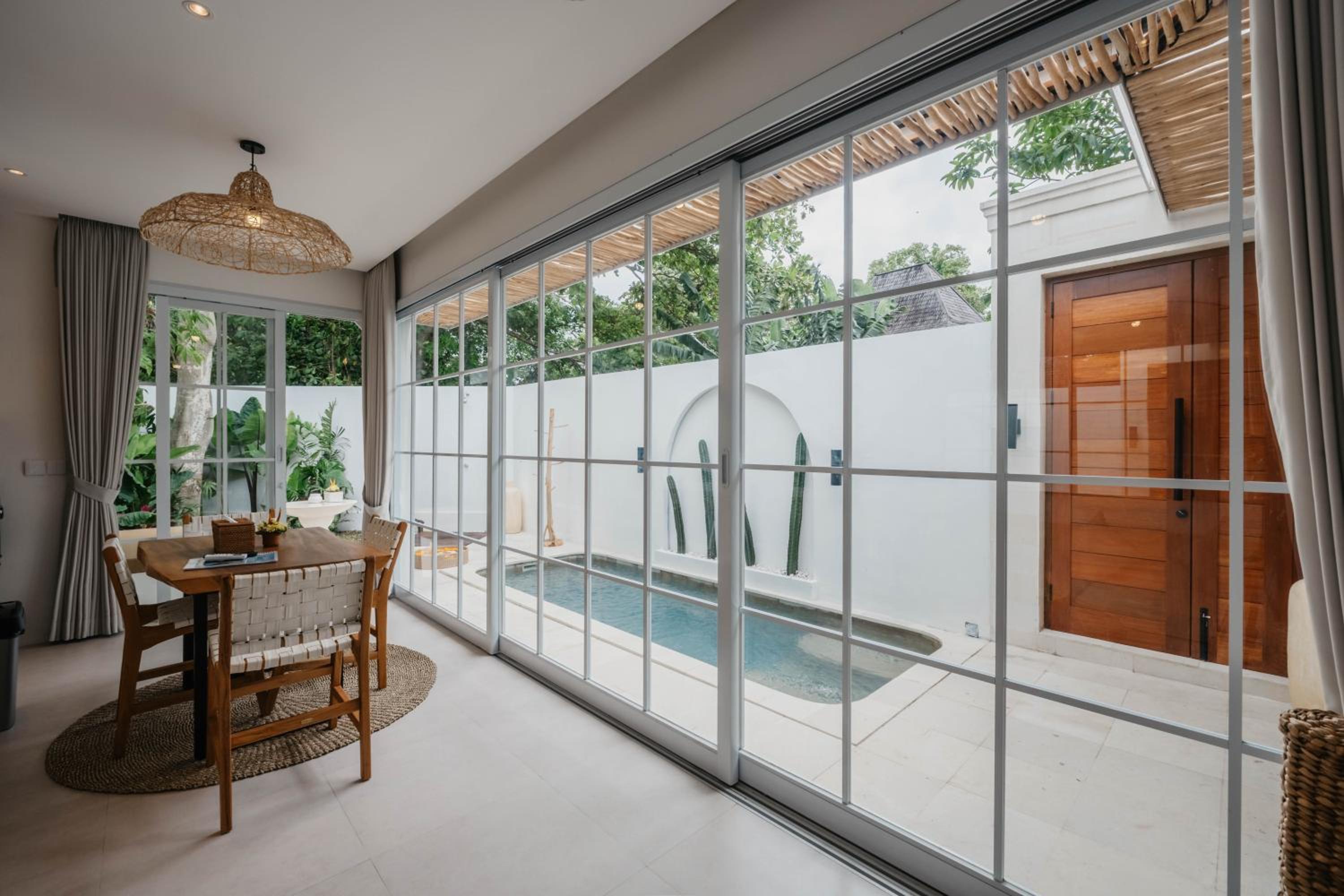NEW! Mia Villa - 1BR Villa in Kerobokan