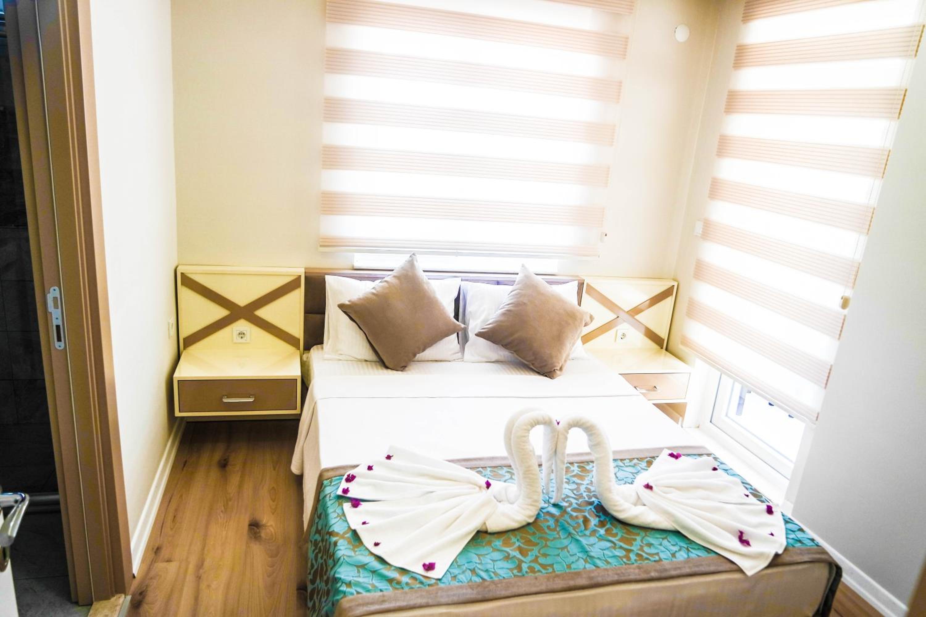 Ale Apartments Hotel - Image 39