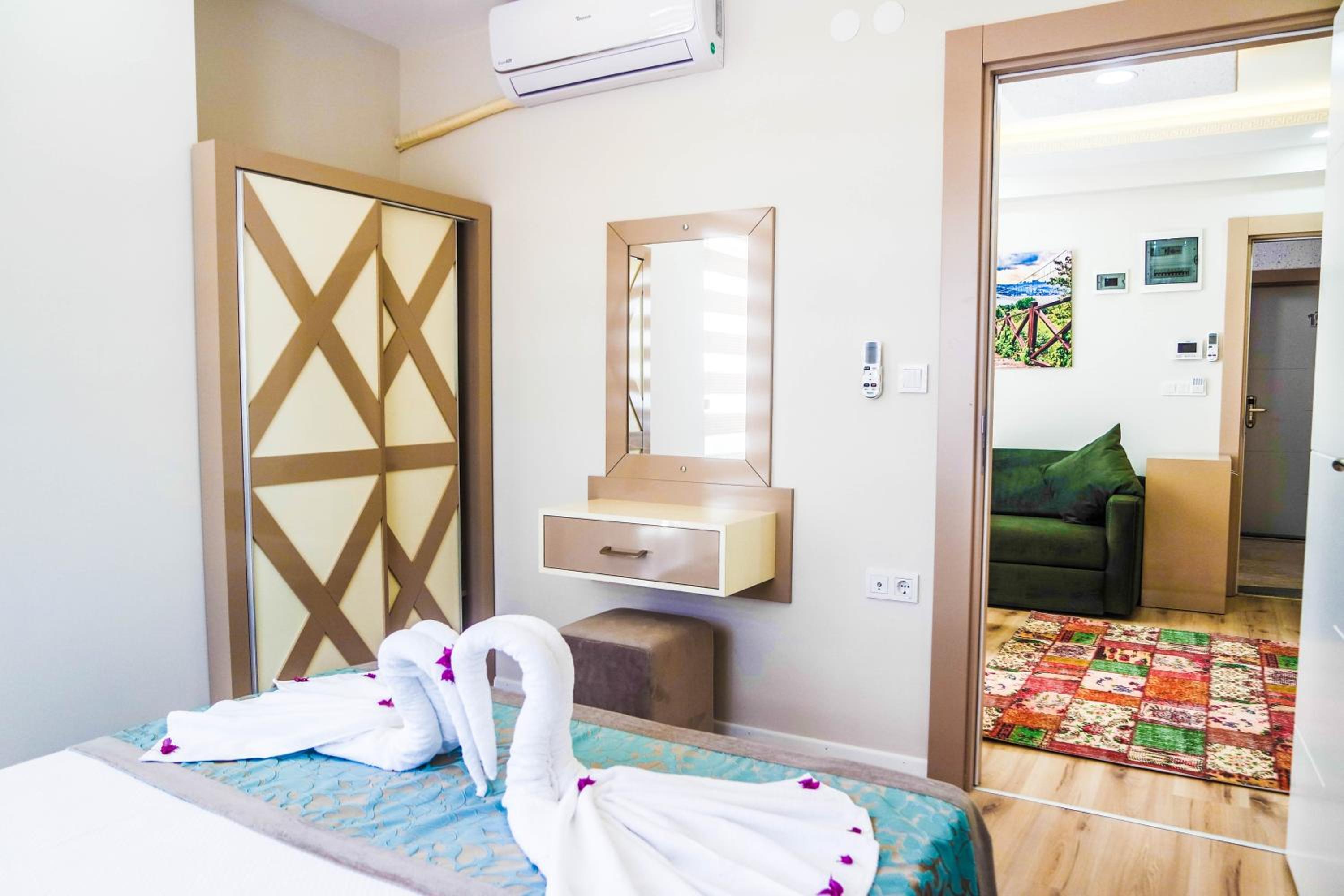 Ale Apartments Hotel - Image 36