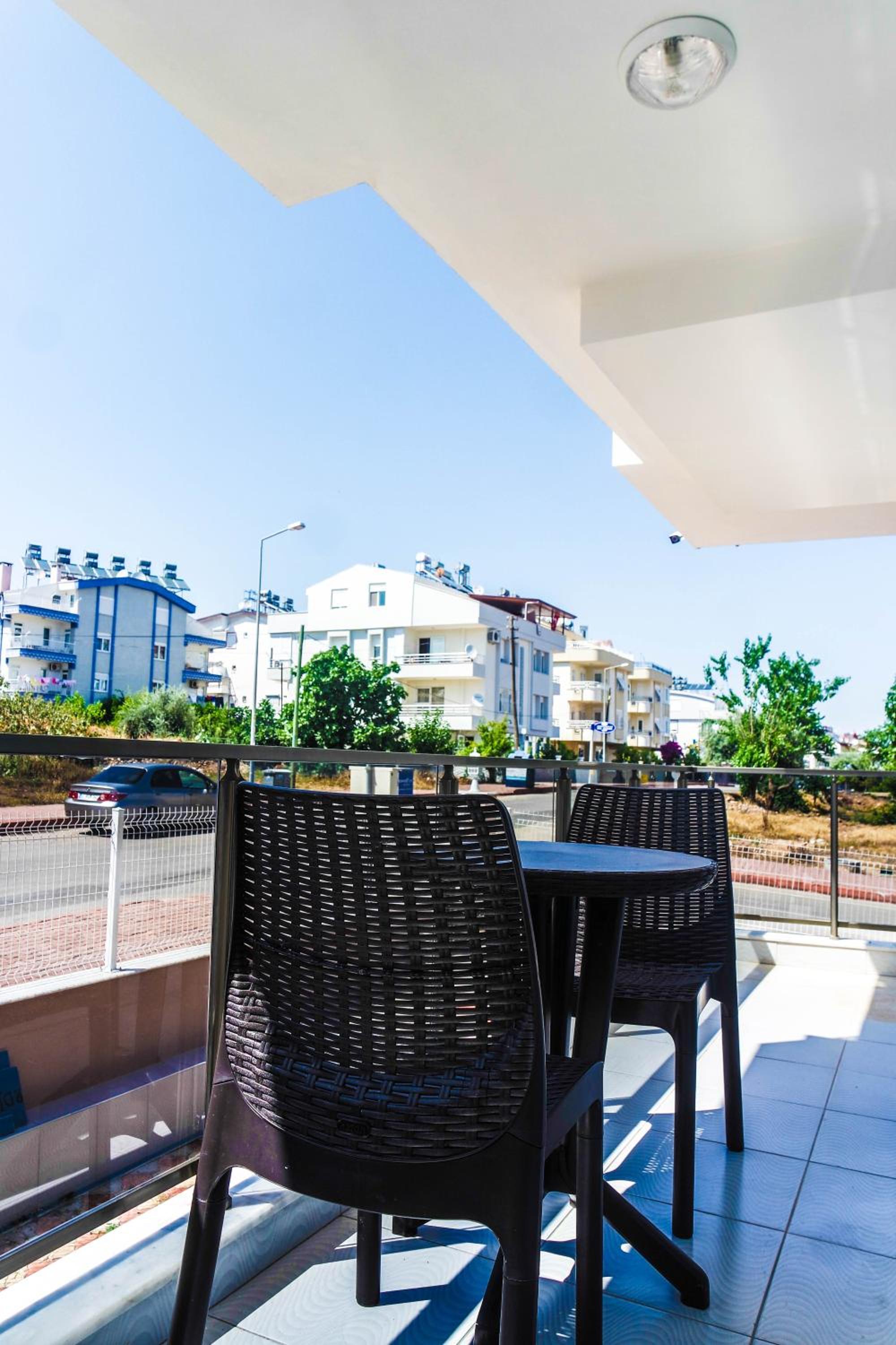 Ale Apartments Hotel - Image 13