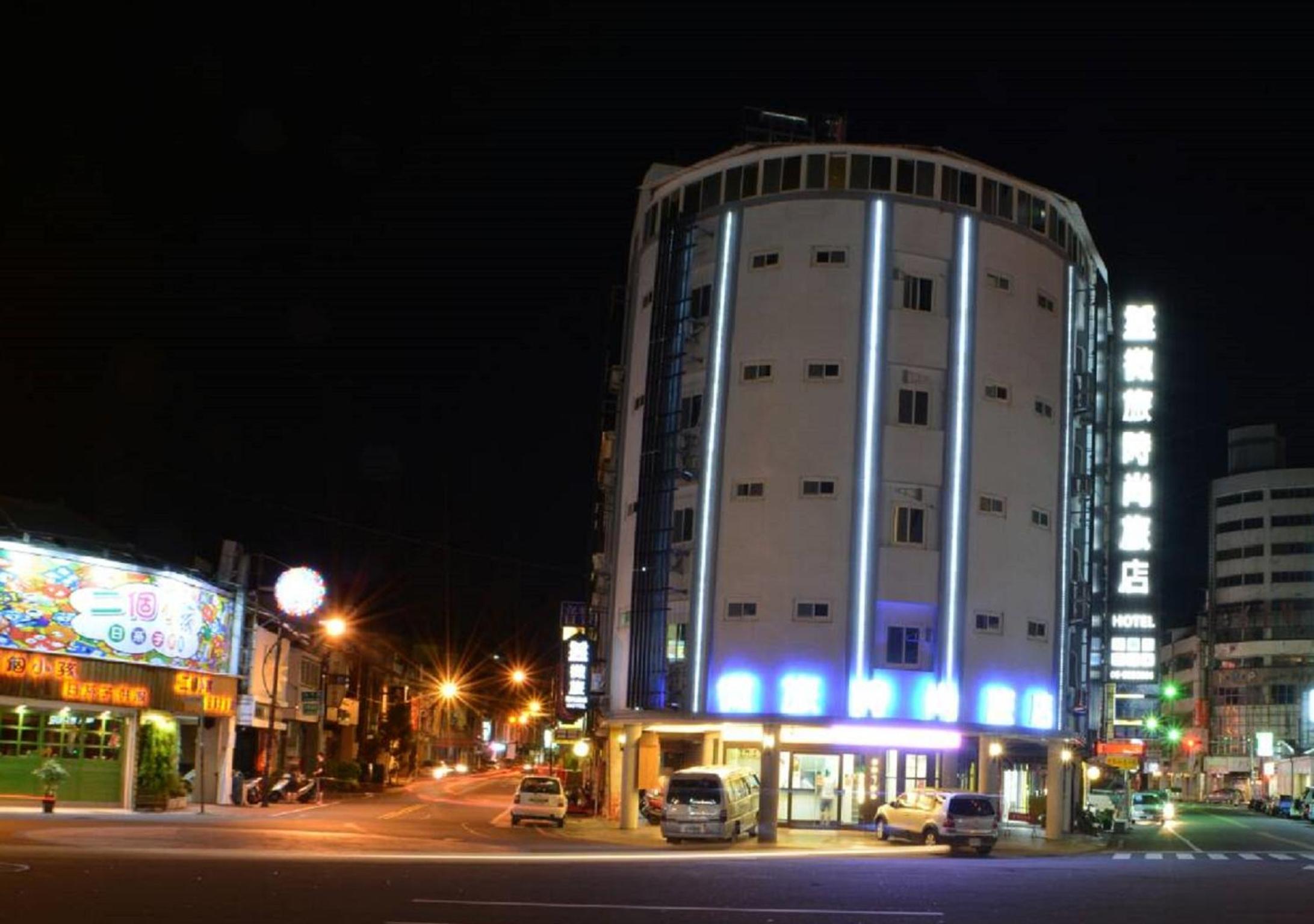馥虹旅店-原微旅