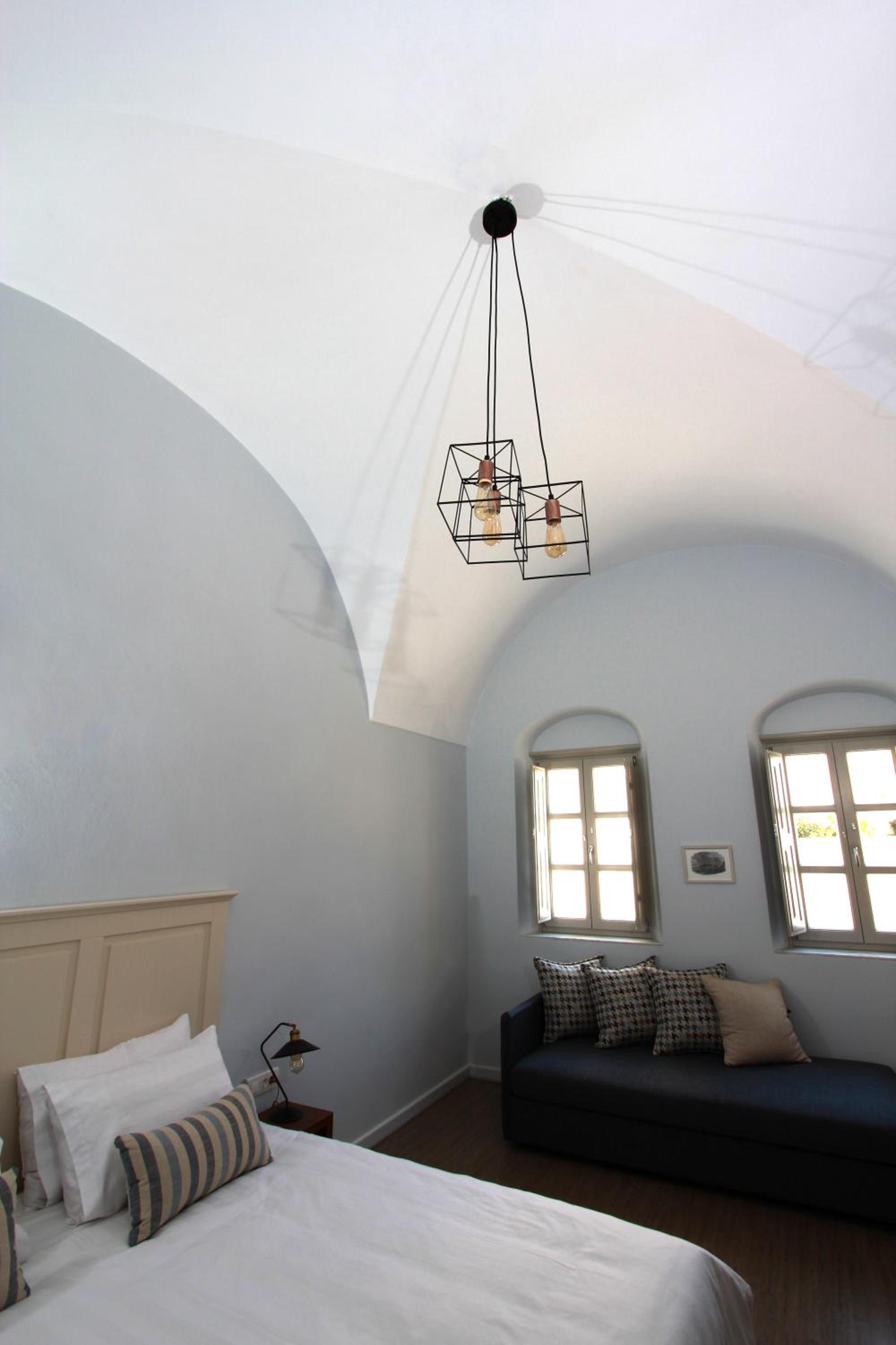 SV Mansion Oia