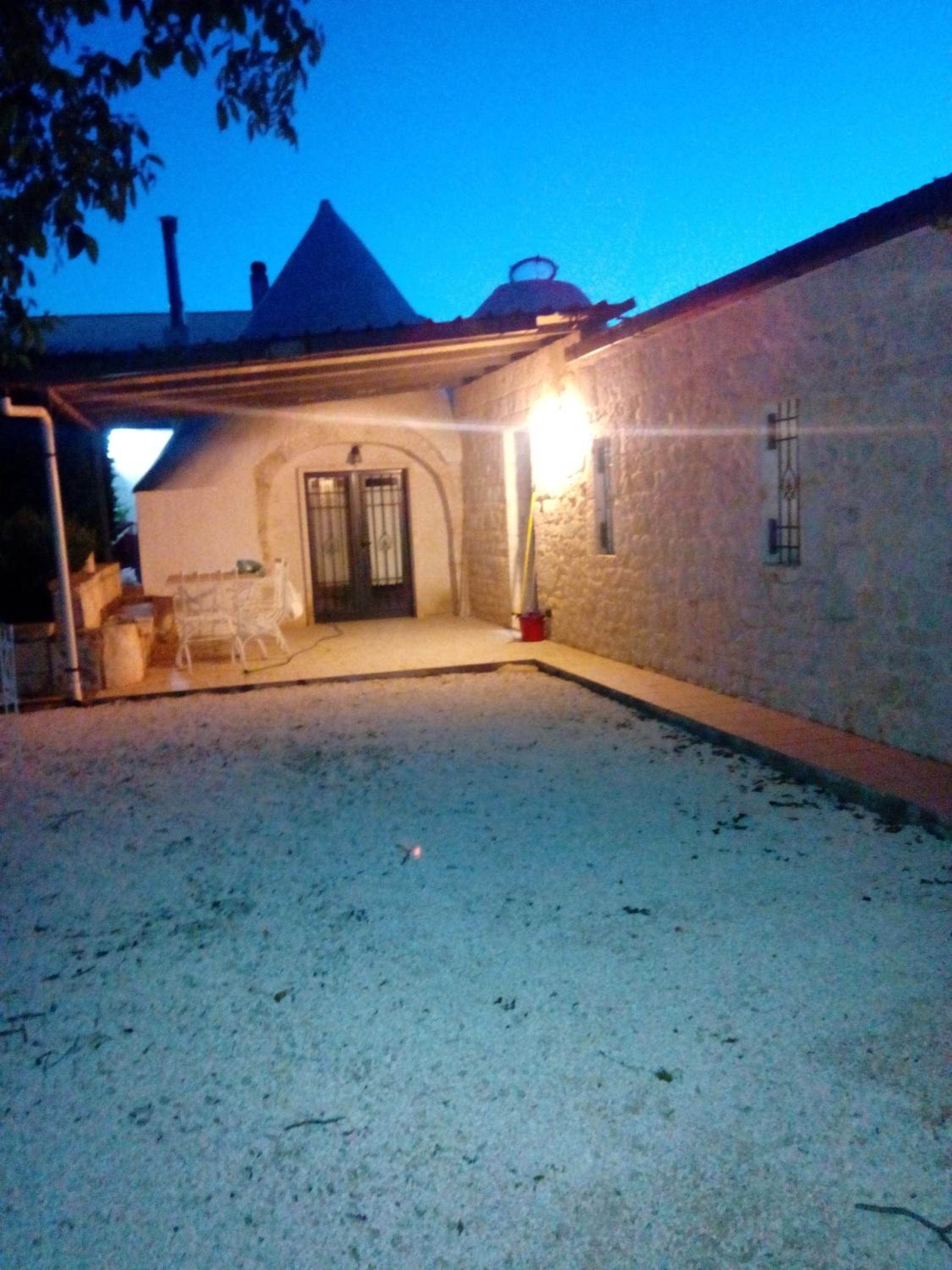 Trulli Sarmenzanello en Noci