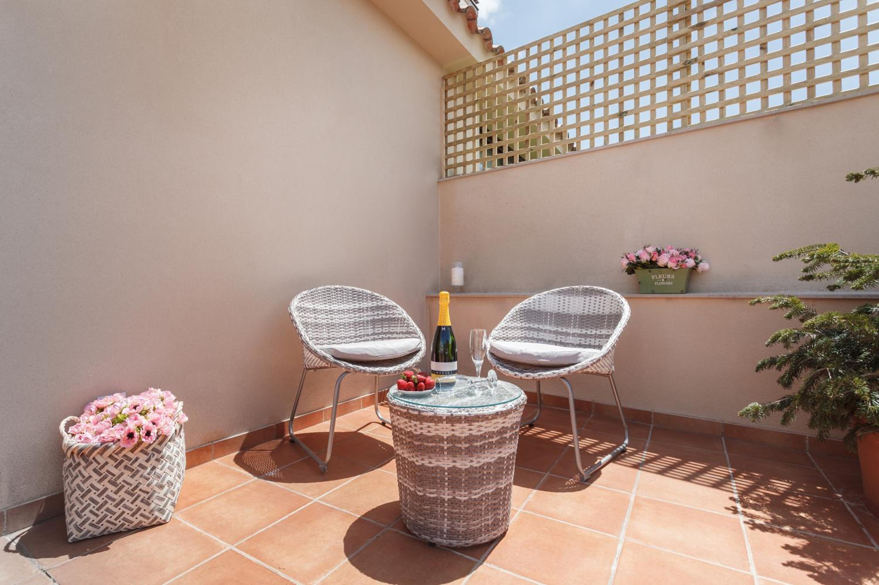 balance & terrace