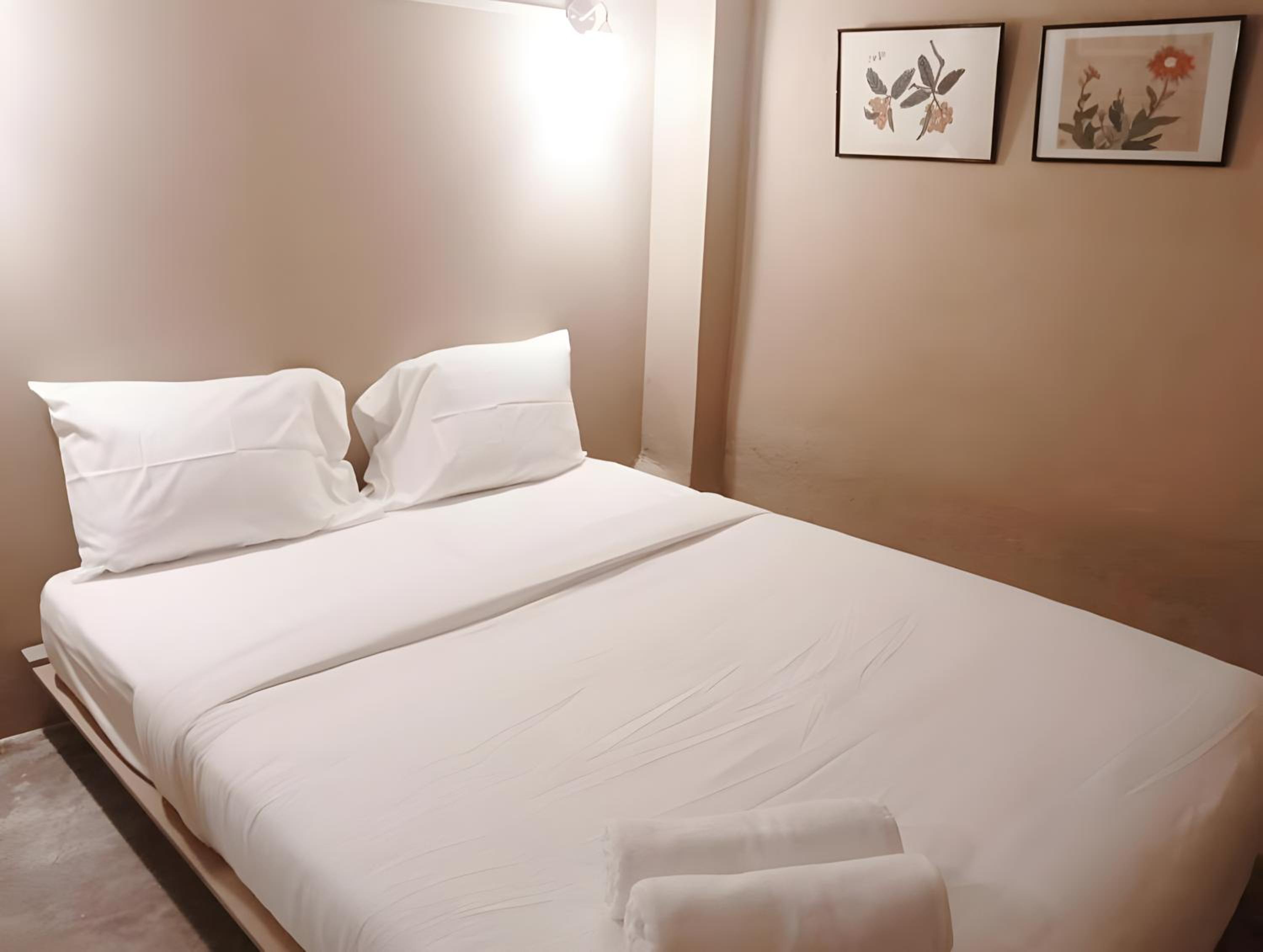 Rest Inn Yaowarat เรสอินน์ เยาวราช