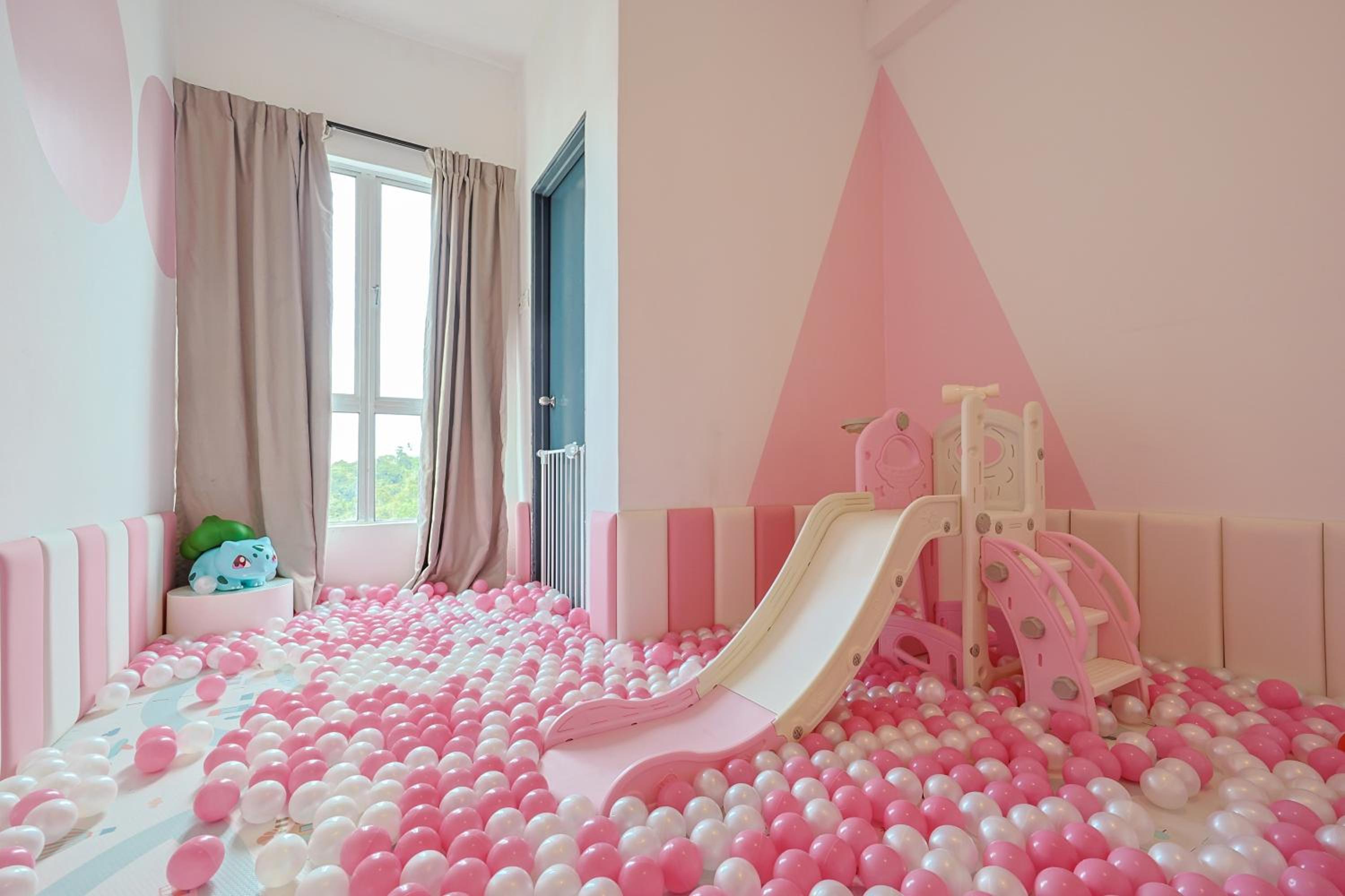 Pokemon Theme With kids Playground Brinchang Cameron Highland -Clover Home G-15