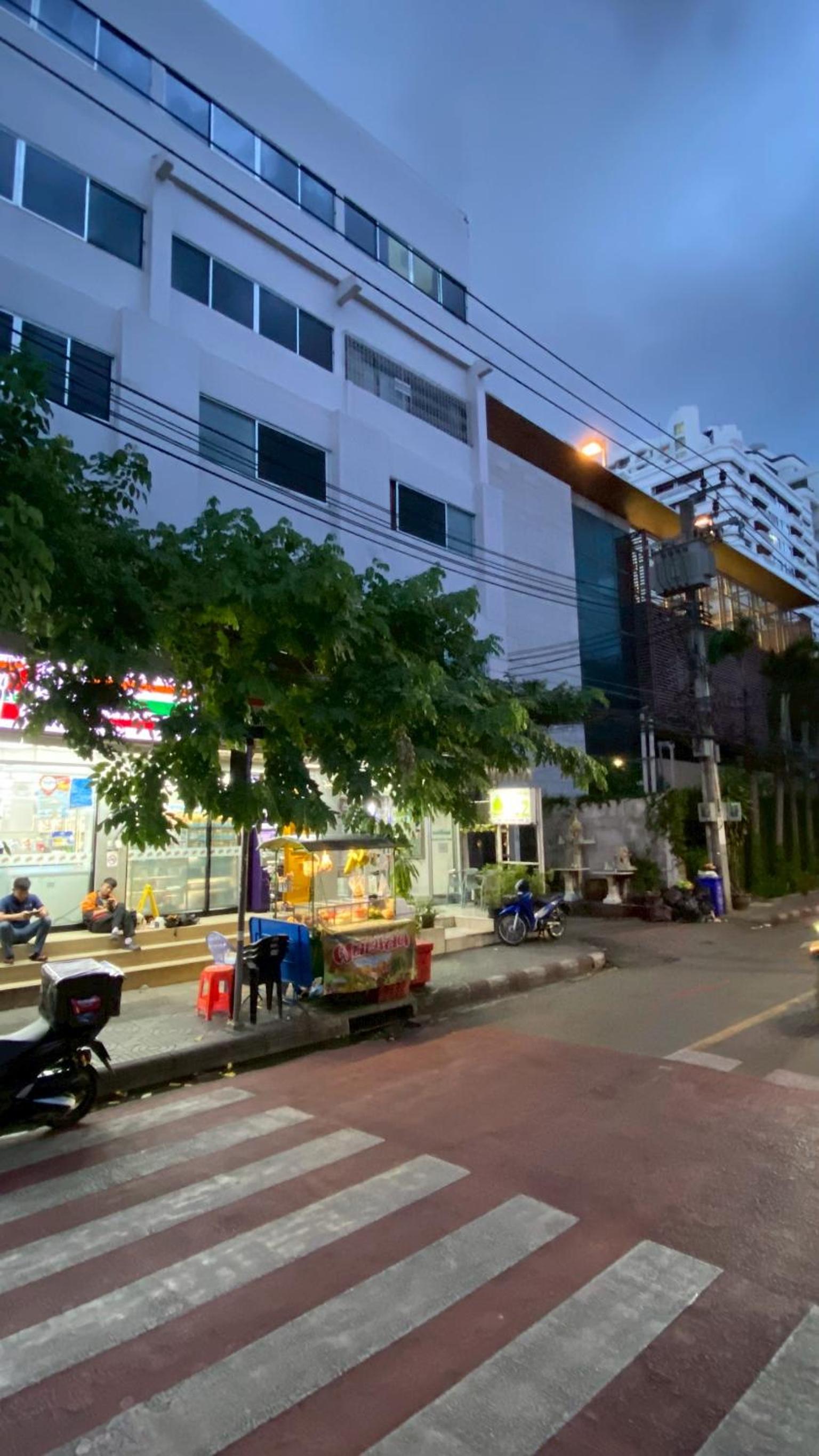 XX YON INN Sukhumvit 4 Bangkok - BTS Nana