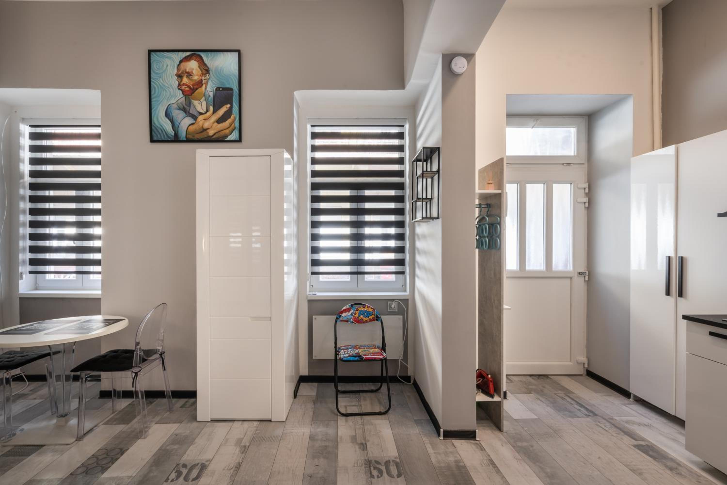 S15- Boutique Apartments, Best Location, by BQA