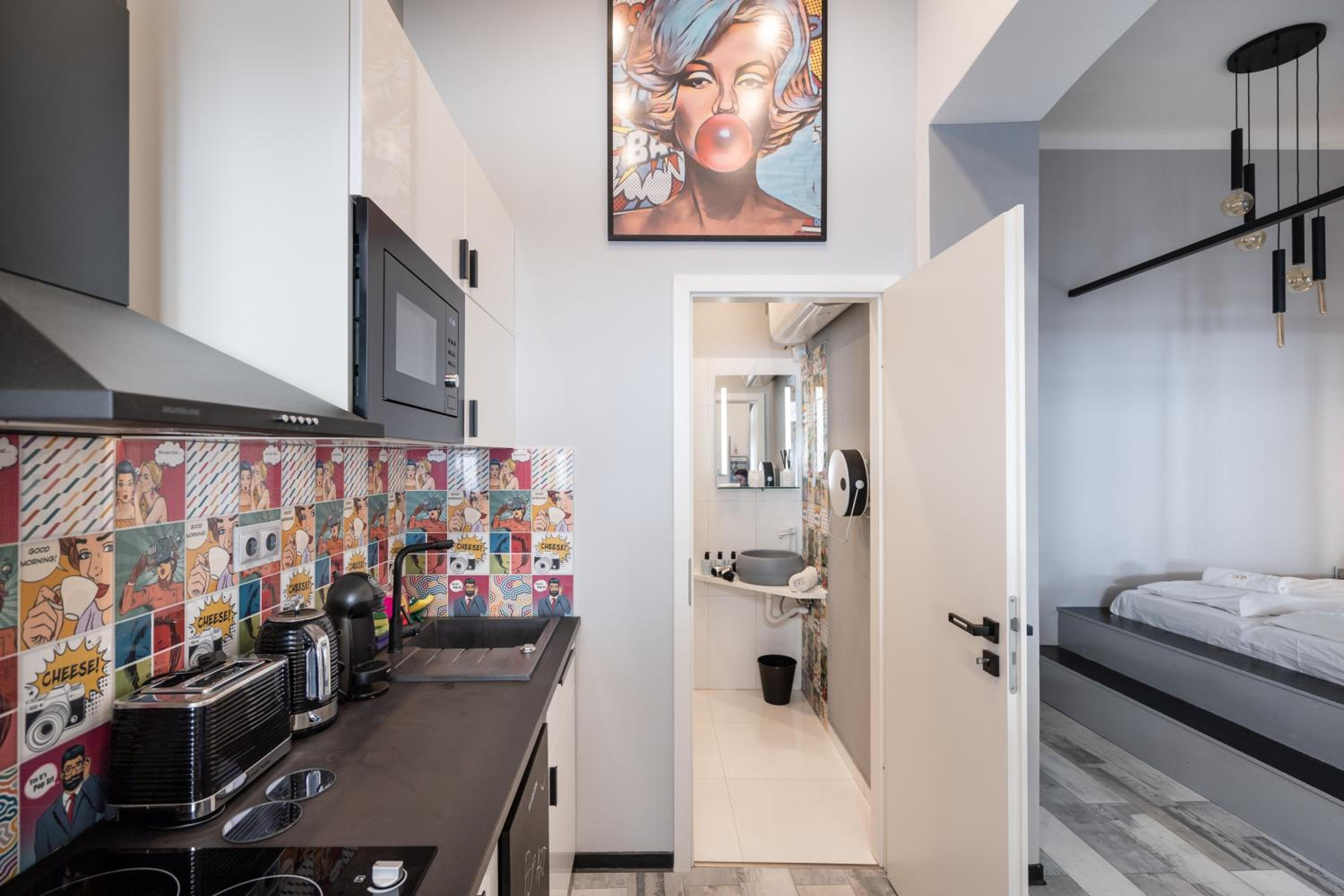S15- Boutique Apartments, Best Location, by BQA