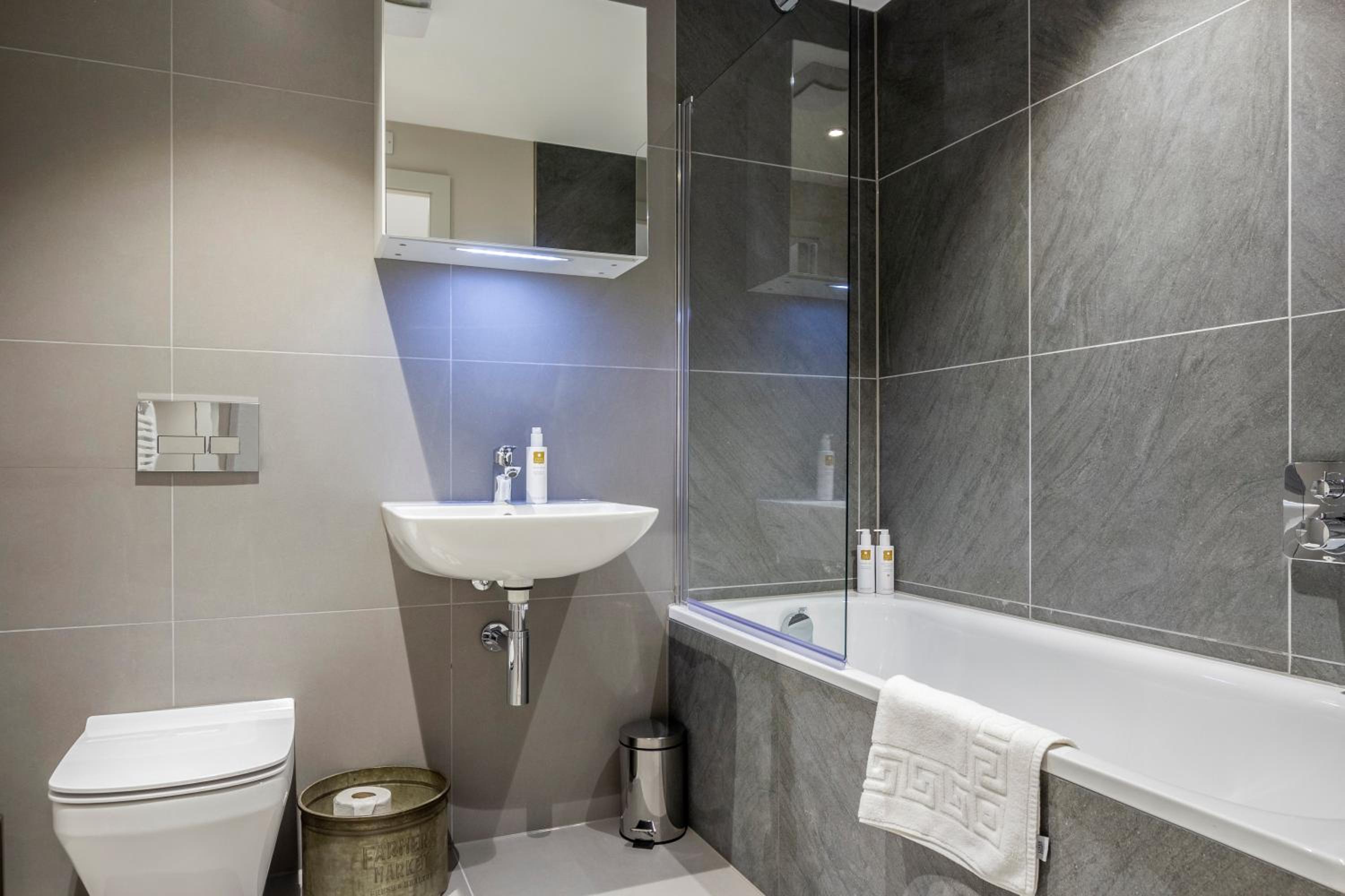 Quiet 2BR Flat in Backbarrow near Lake Windermere