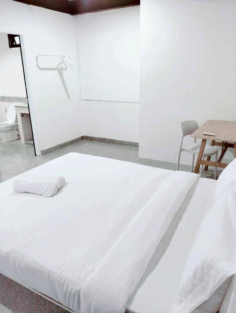 Mitr INN Sukhumvit 2 - BTS Nana มิตร อินน์ สุขุมวิทซอย 2 บีทีเอส นานา