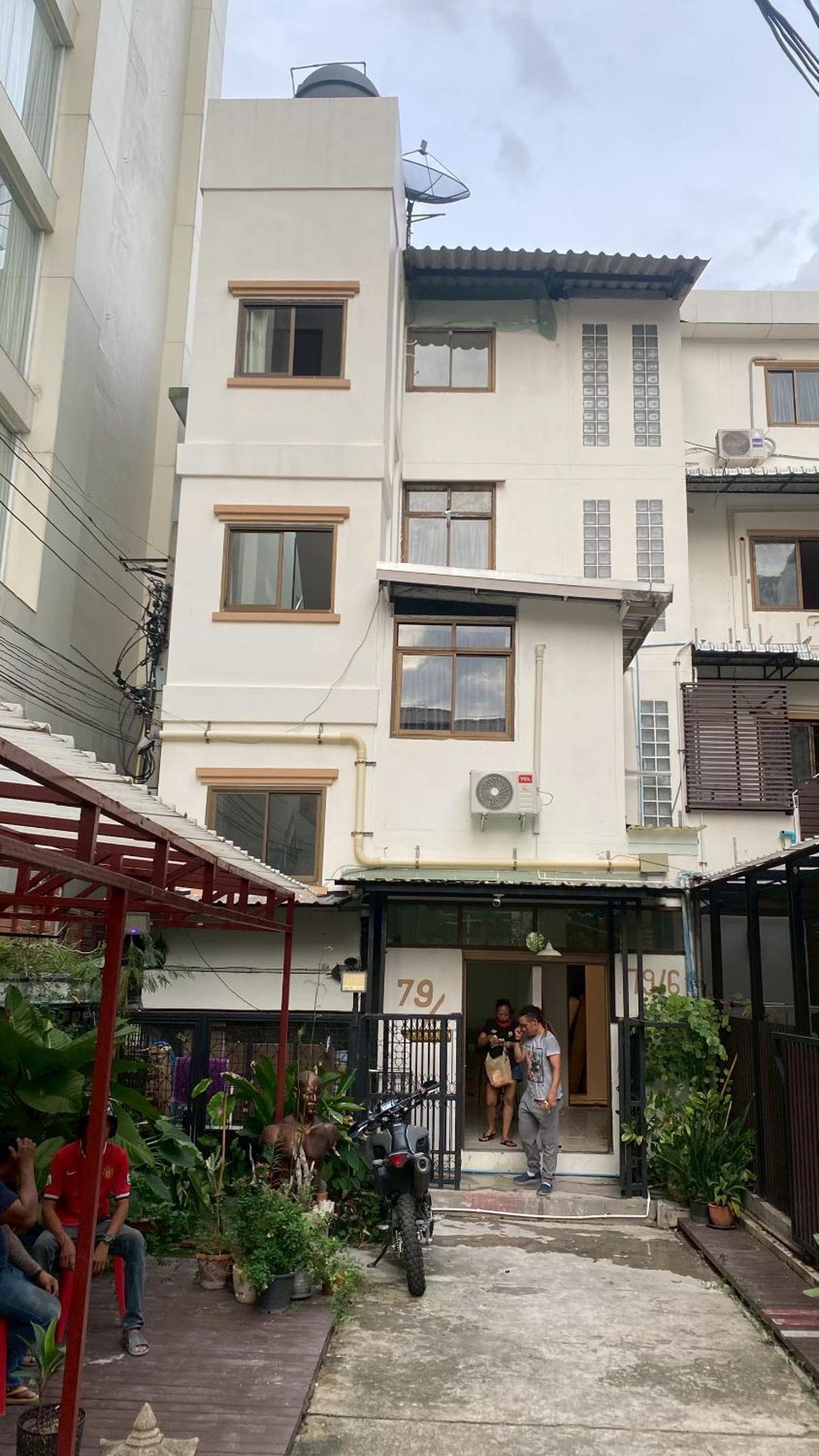 Mitr INN Sukhumvit 2 - BTS Nana มิตร อินน์ สุขุมวิทซอย 2 บีทีเอส นานา