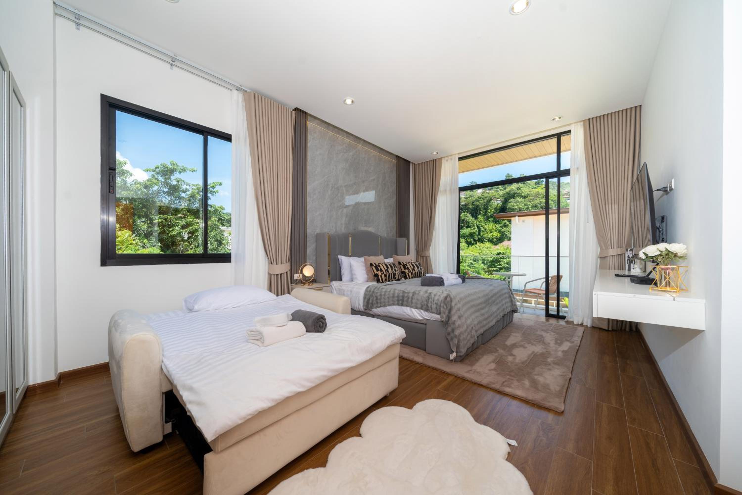 Kamala Sunshine Villa - Goldena Twin