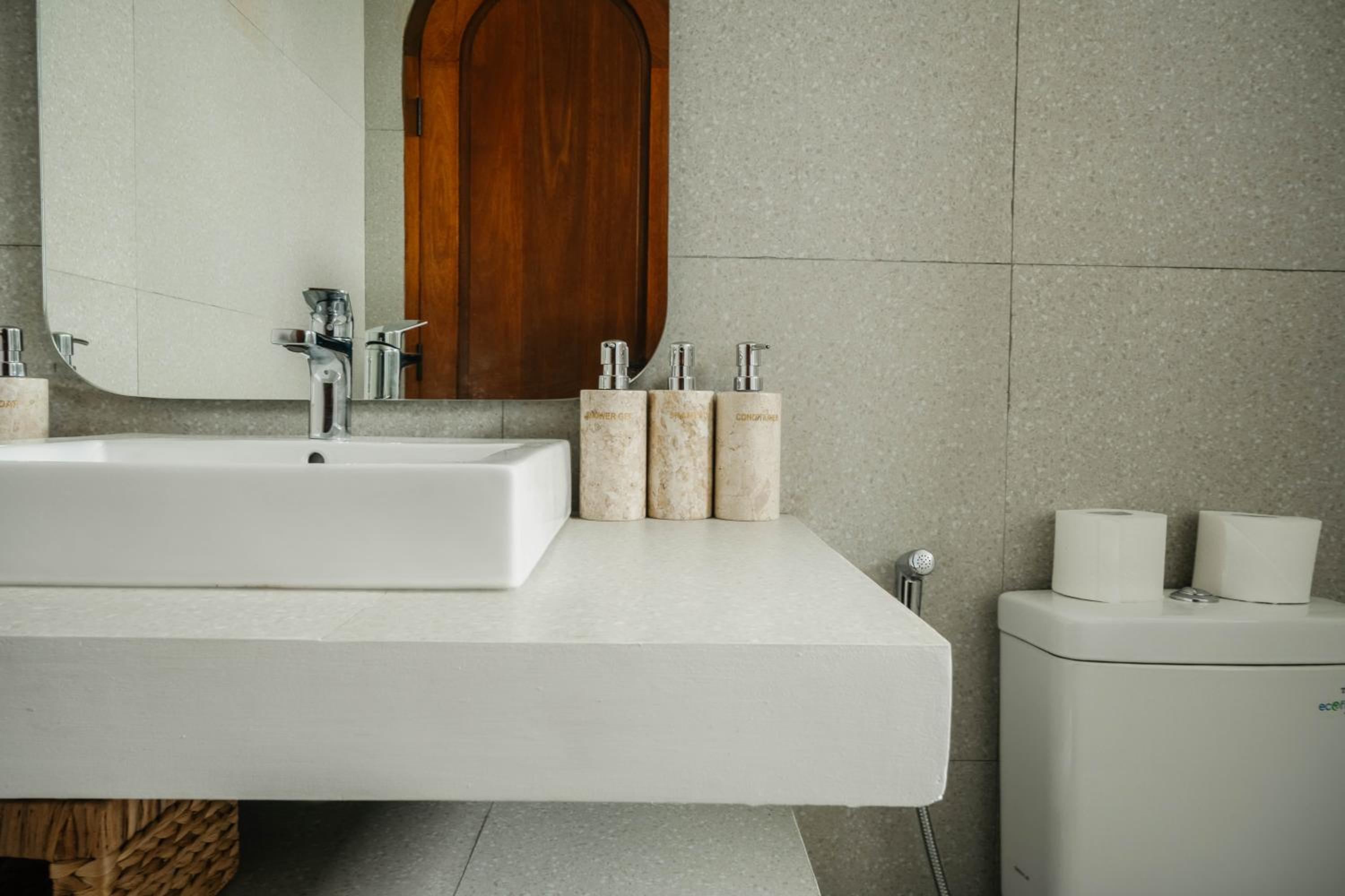 NEW! Villa Kabagiaan - 4BR Villa near Canggu