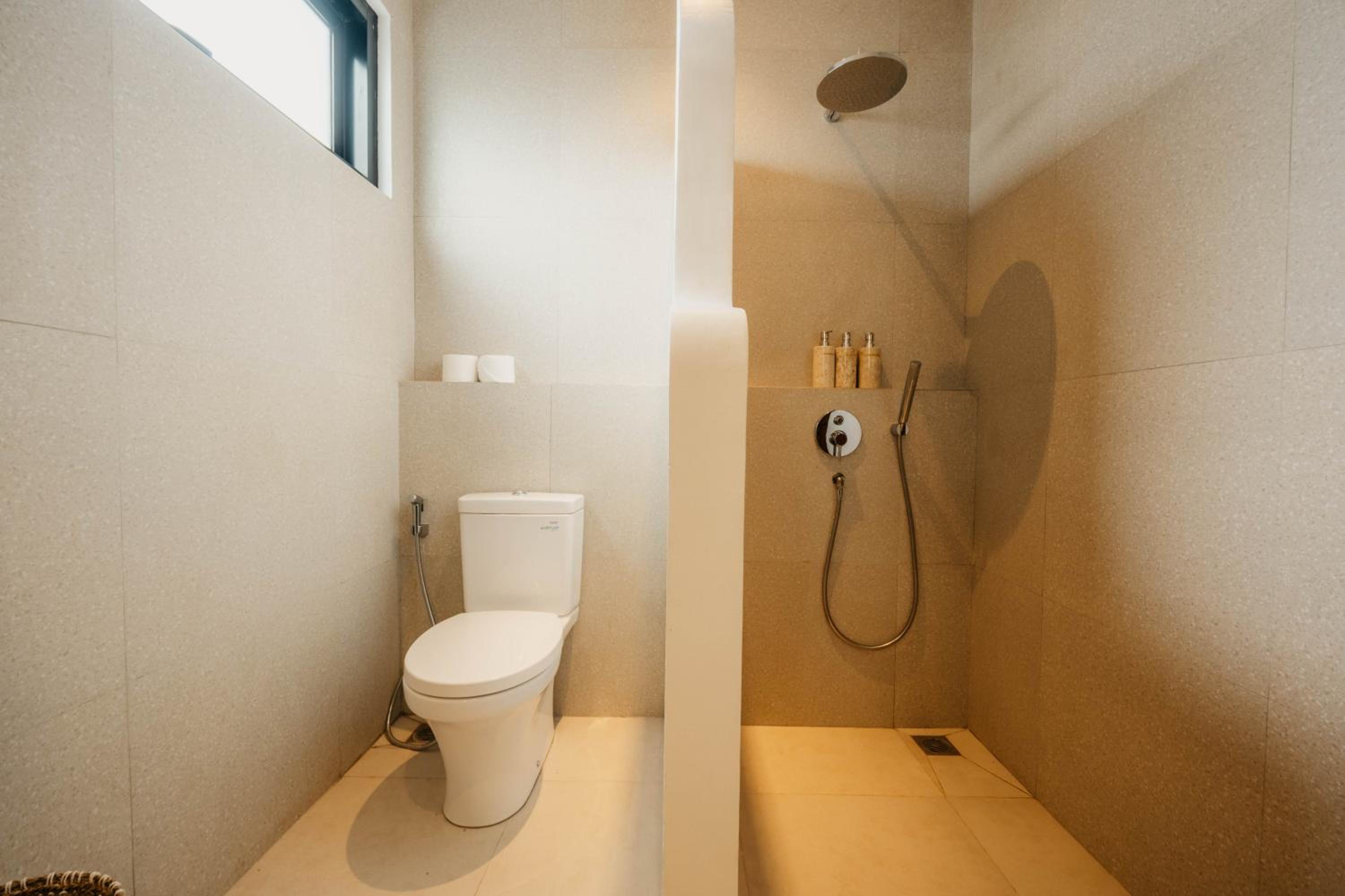 NEW! Villa Kabagiaan - 4BR Villa near Canggu