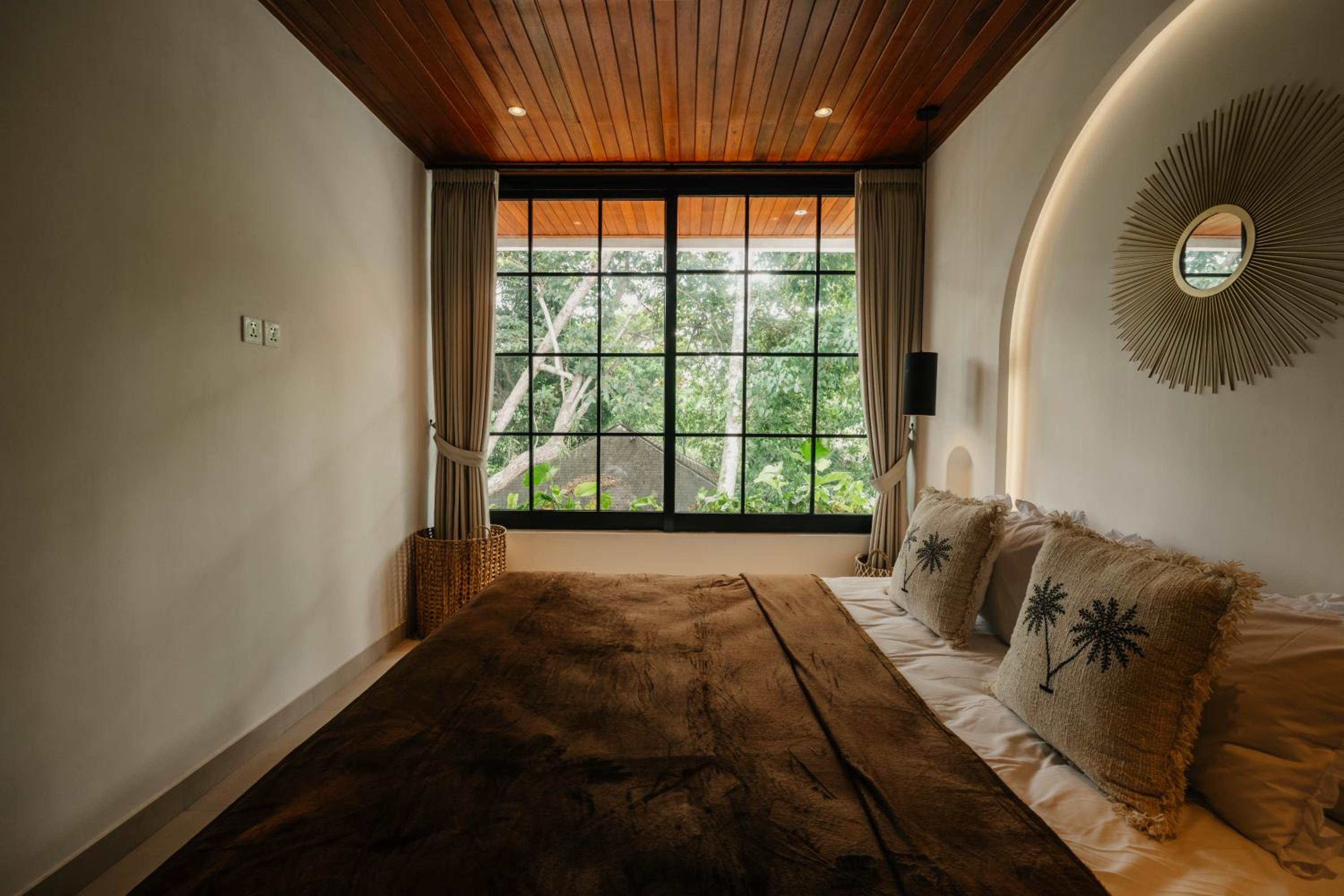 NEW! Villa Kabagiaan - 4BR Villa near Canggu