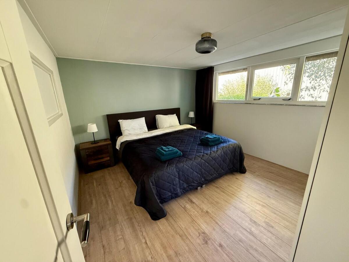 Holiday Home de Binnengouw incl Hottub