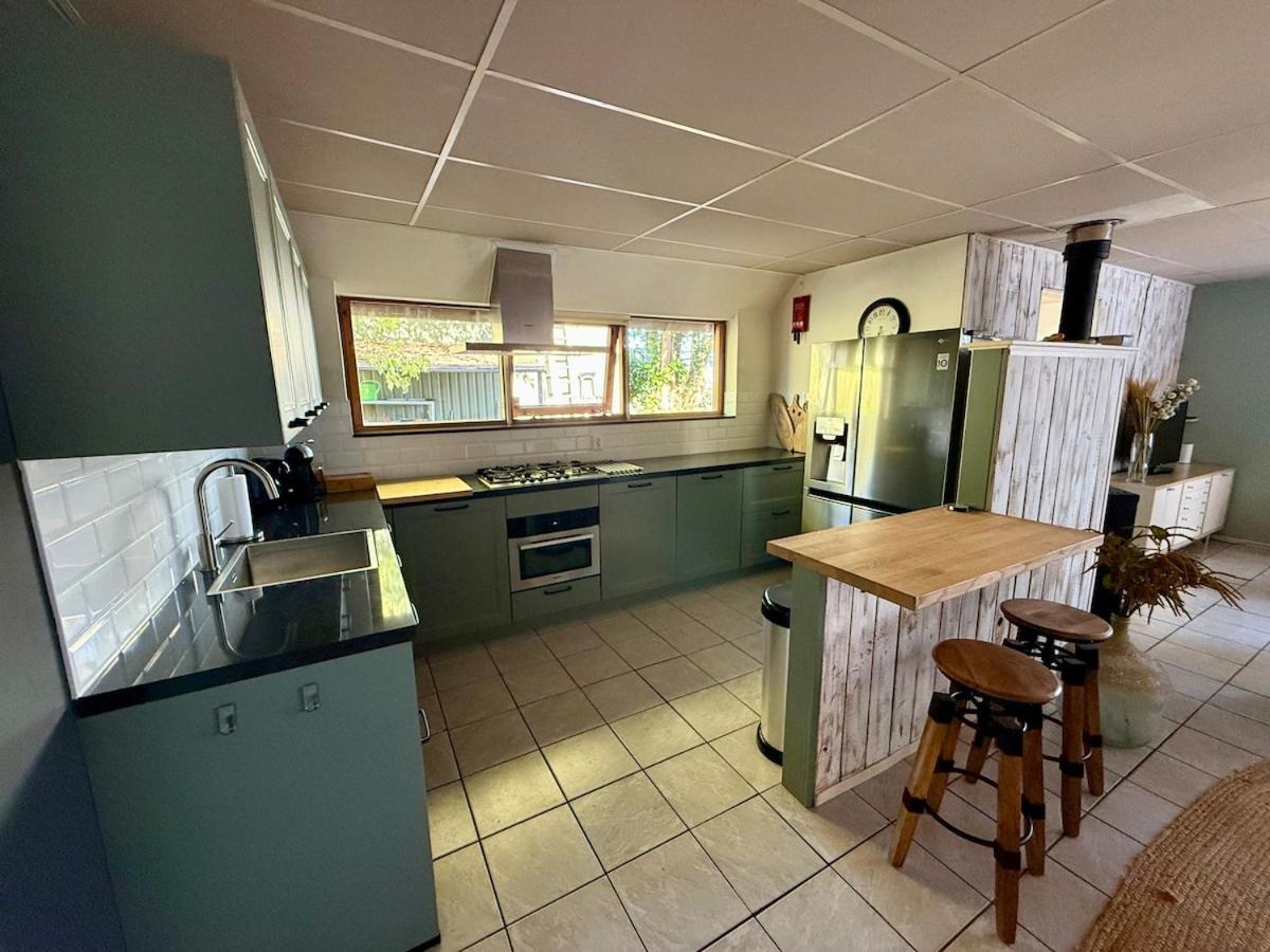 Holiday Home de Binnengouw incl Hottub