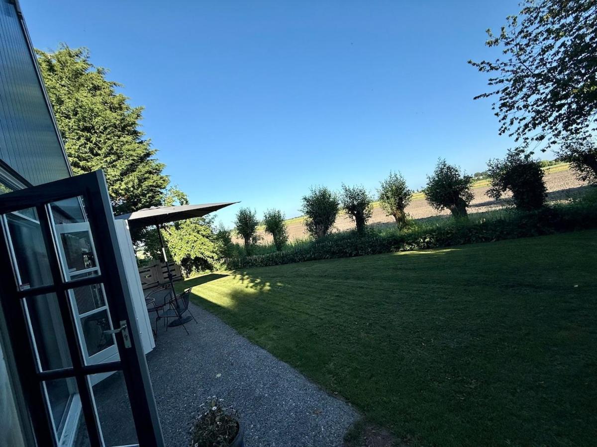 Holiday Home de Binnengouw incl Hottub