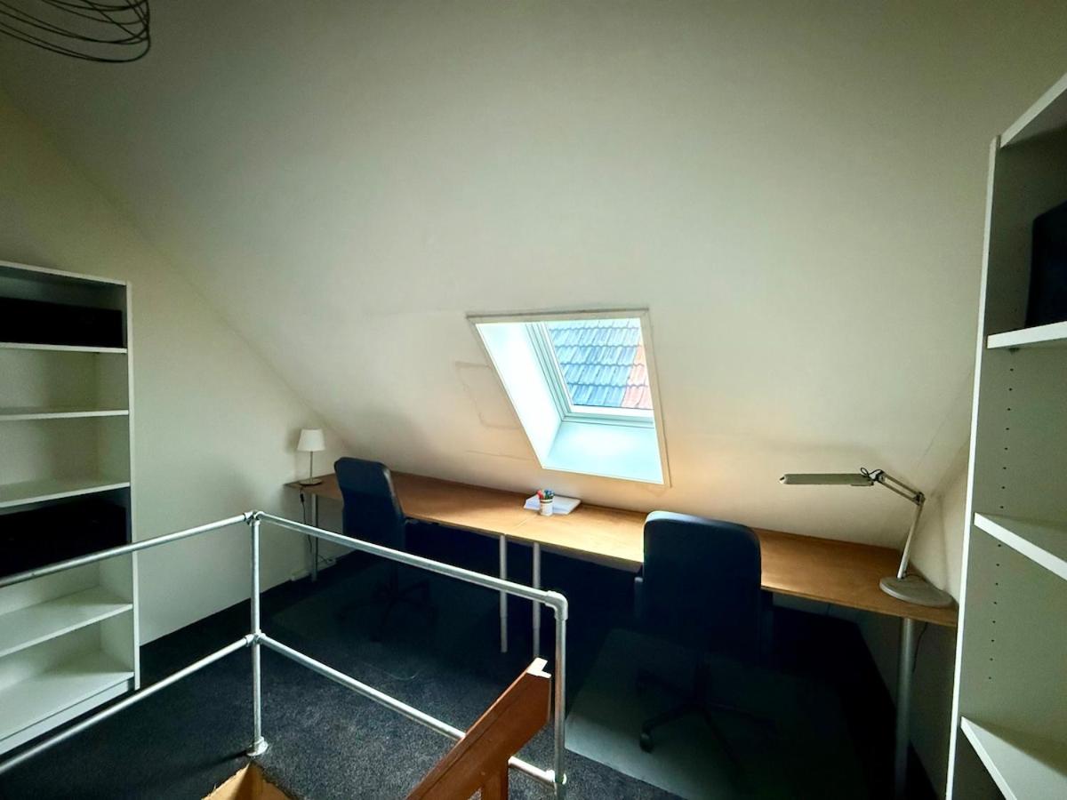 Holiday Home de Binnengouw incl Hottub