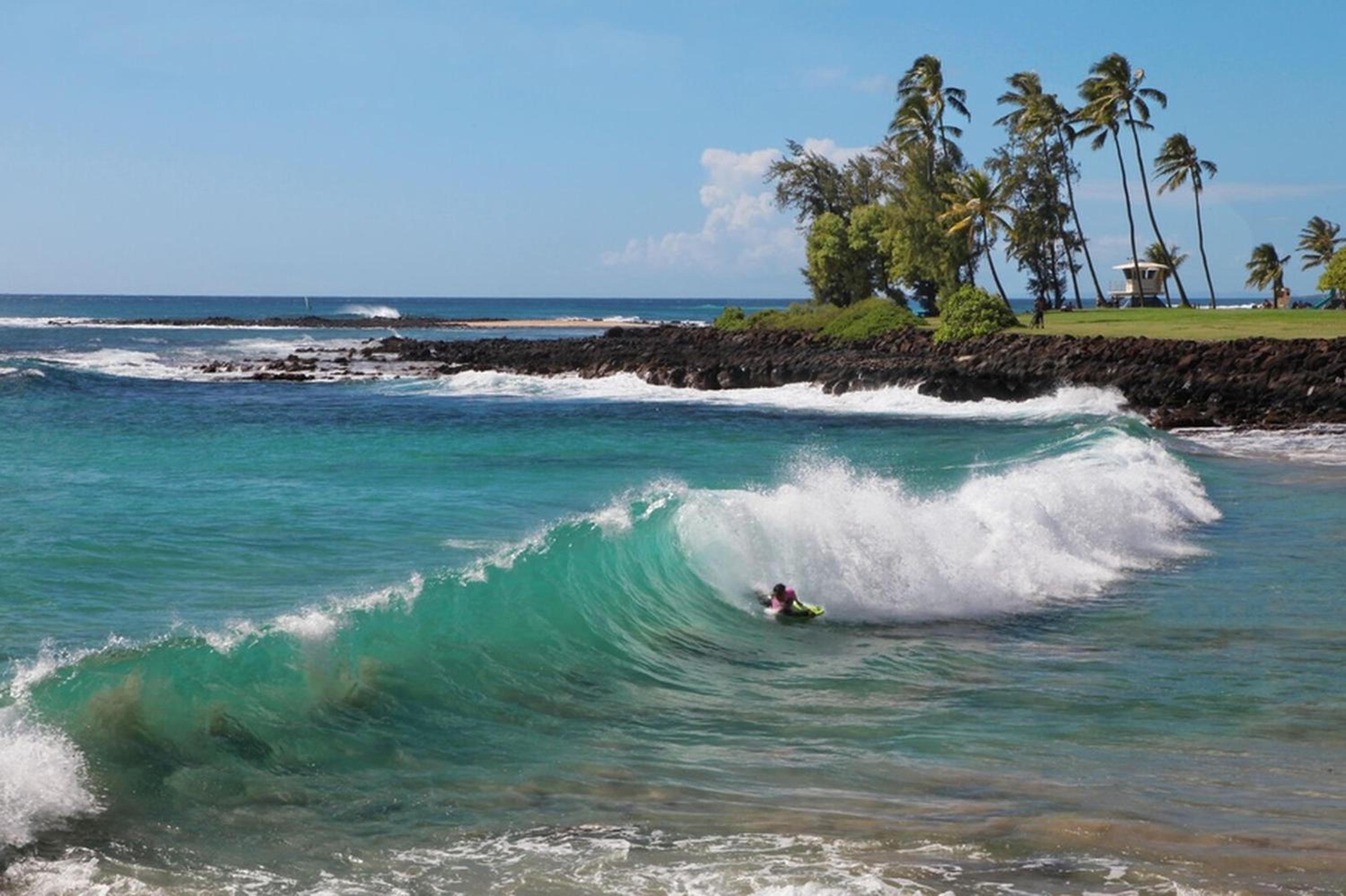 Hale Kainani #6 E Komo Mai