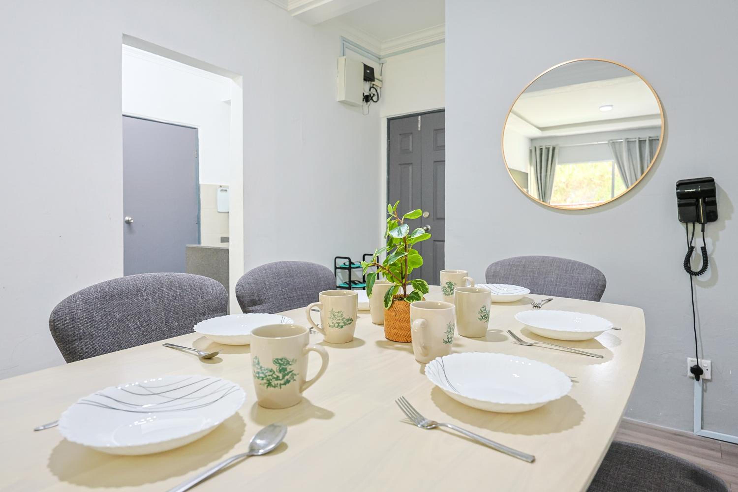 Homestay Emerald Avenue Brinchang Cameron Highlands For 12 Pax Clover Home G23A