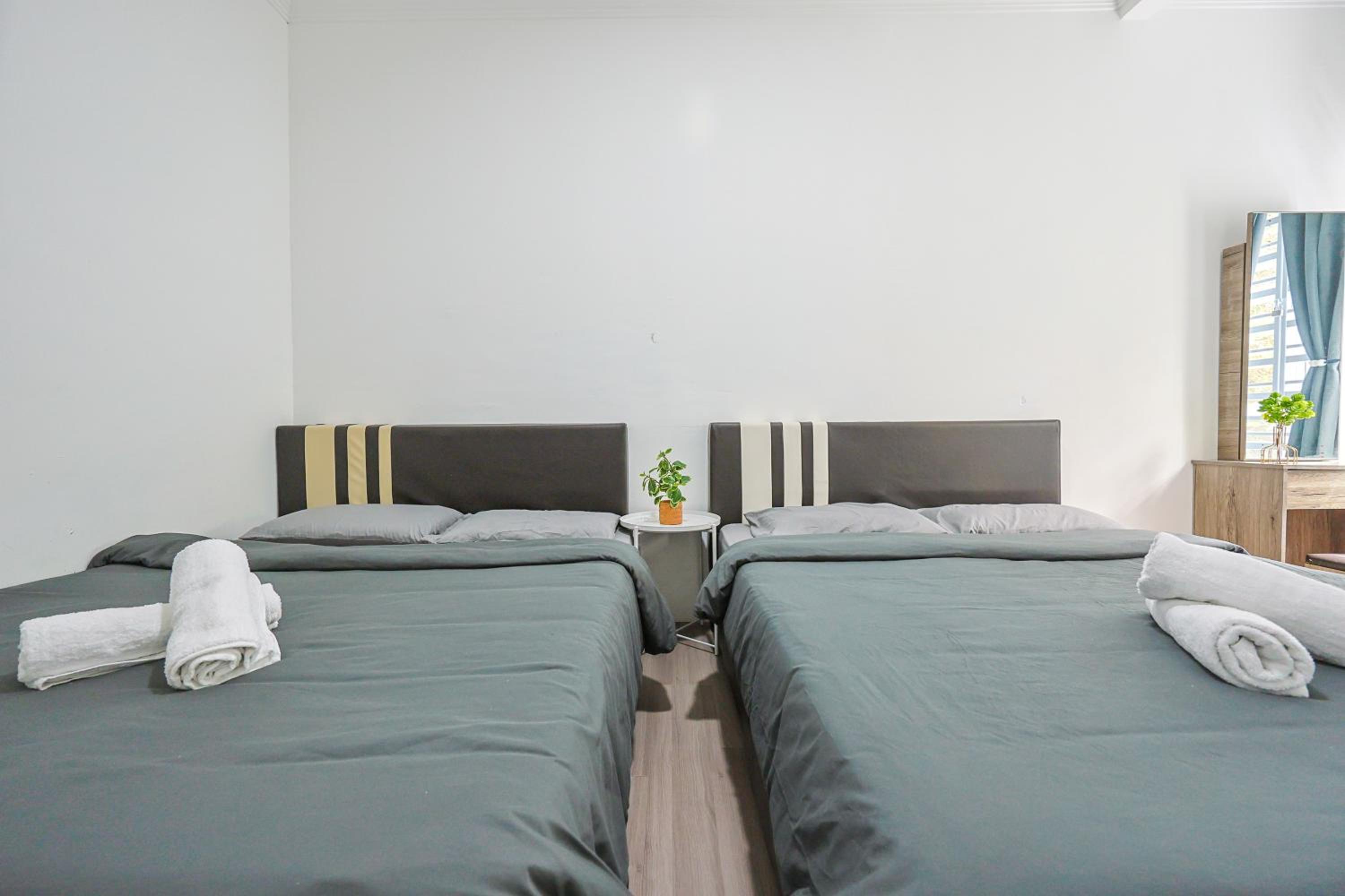 Homestay Emerald Avenue Brinchang Cameron Highlands For 12 Pax Clover Home G23A