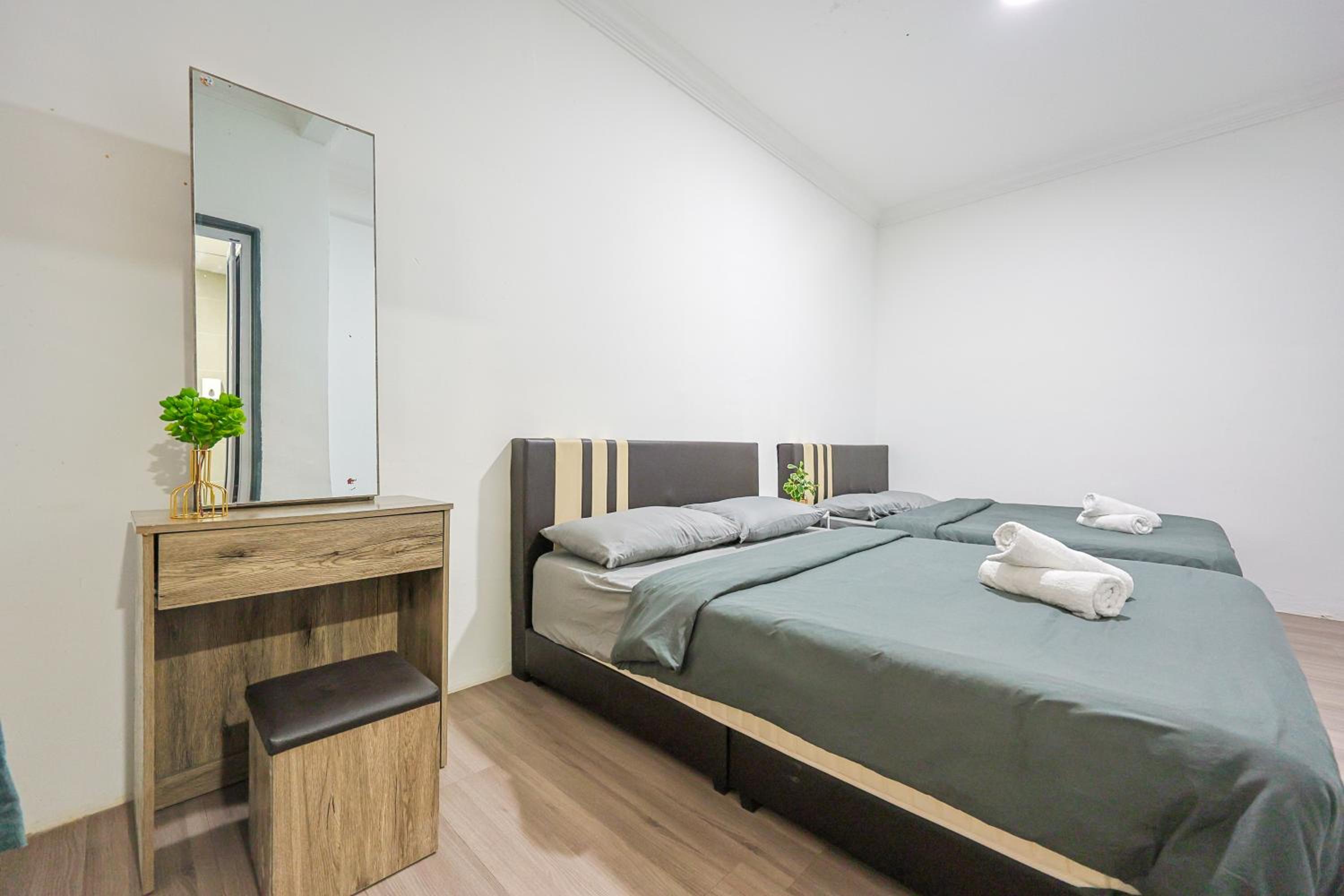 Homestay Emerald Avenue Brinchang Cameron Highlands For 12 Pax Clover Home G23A