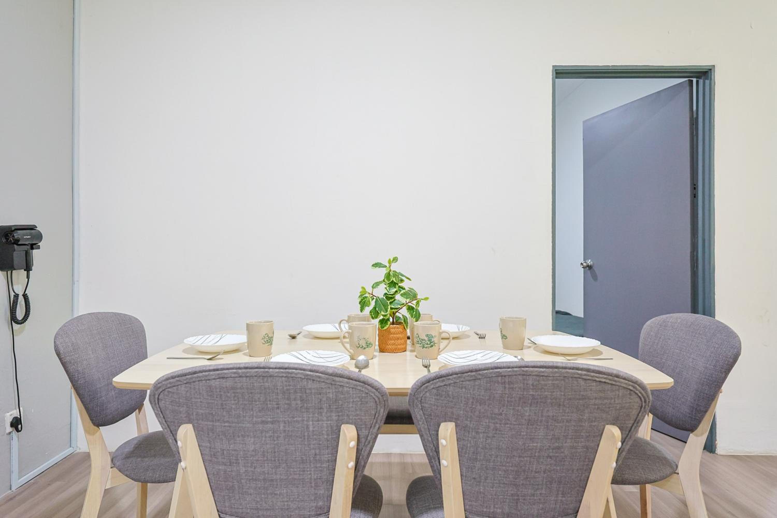 Homestay Emerald Avenue Brinchang Cameron Highlands For 12 Pax Clover Home G23A