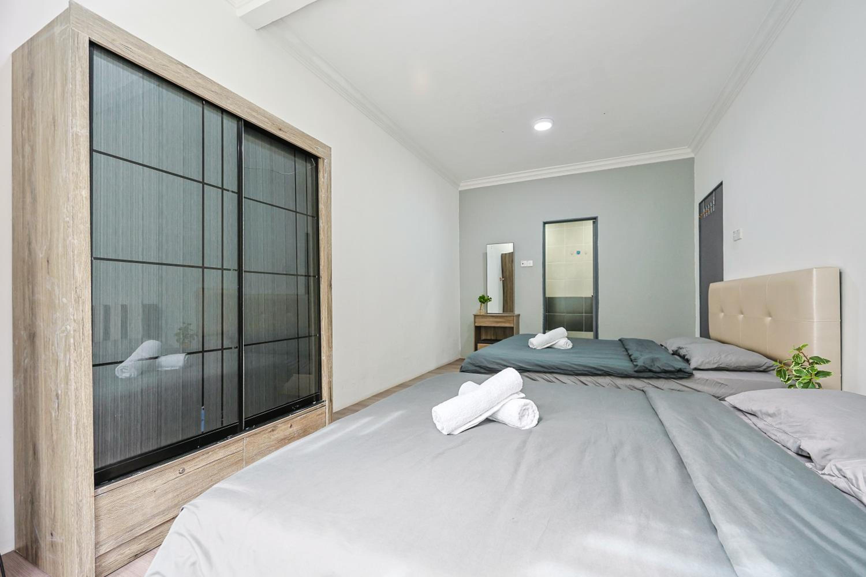 Homestay Emerald Avenue Brinchang Cameron Highlands For 12 Pax Clover Home G23A